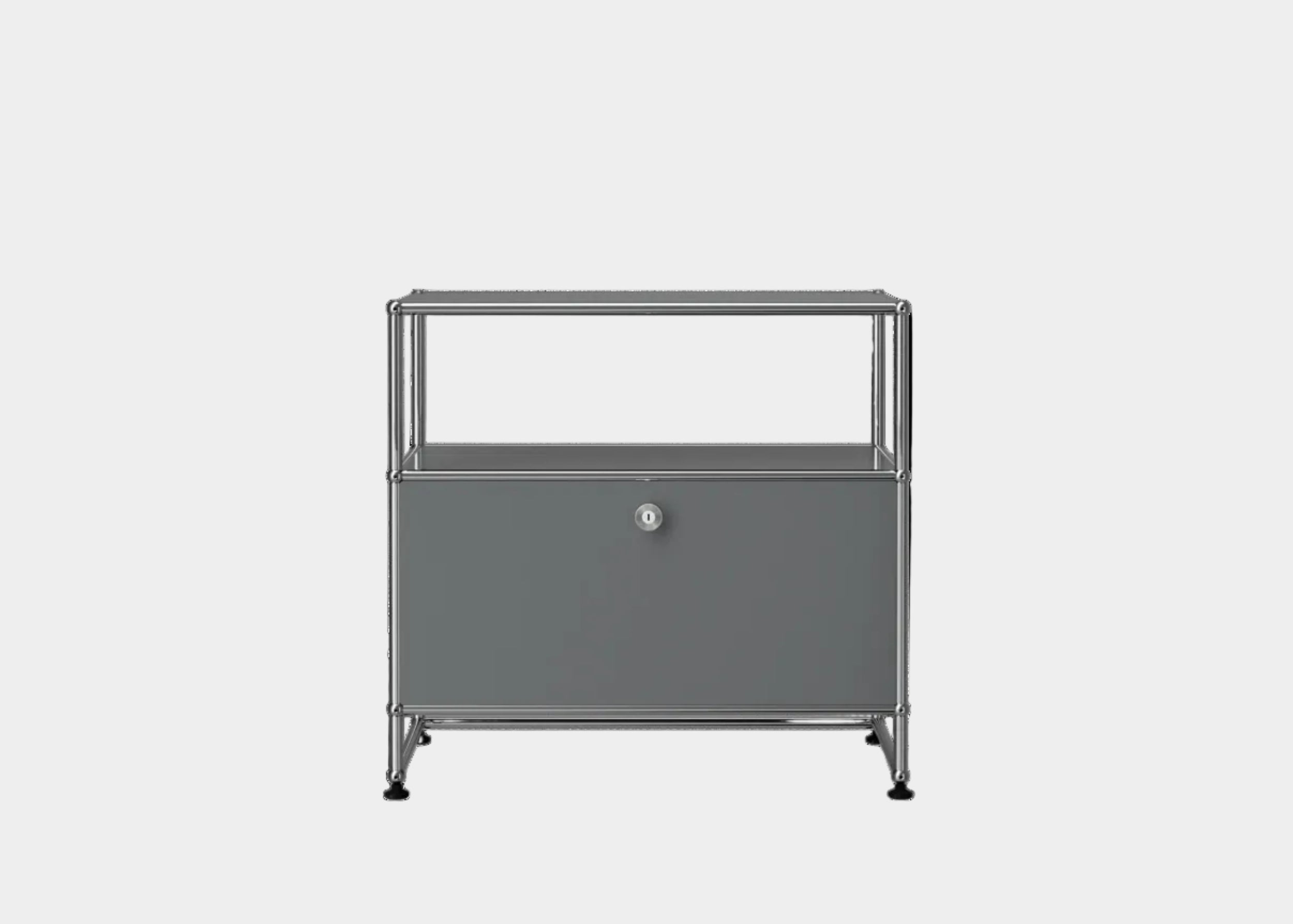 USM X Symbol Record Stand