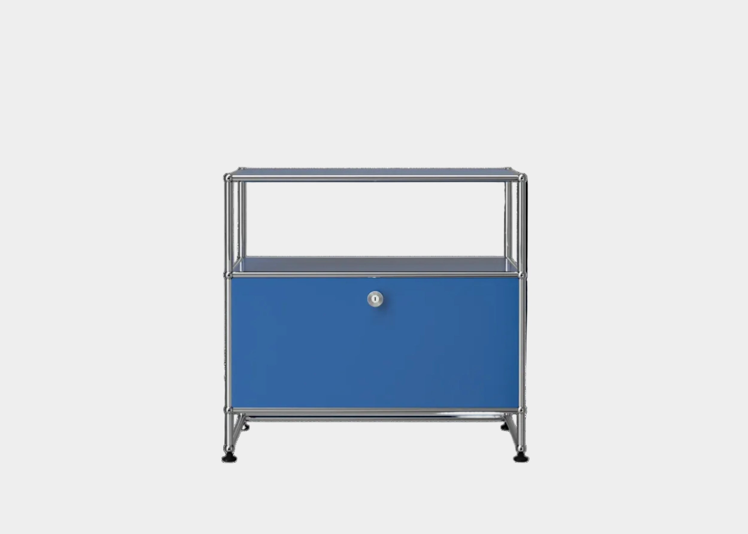 USM X Symbol Record Stand