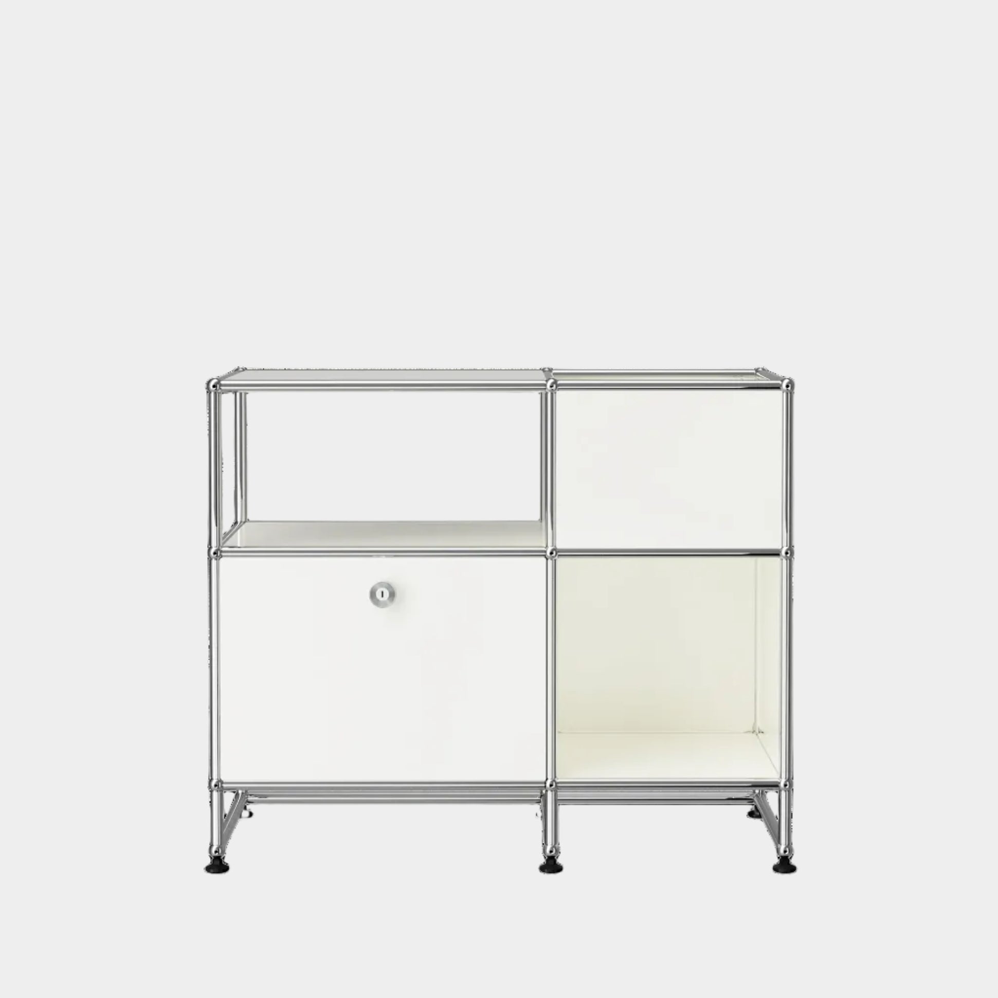 USM X Symbol Record Stand