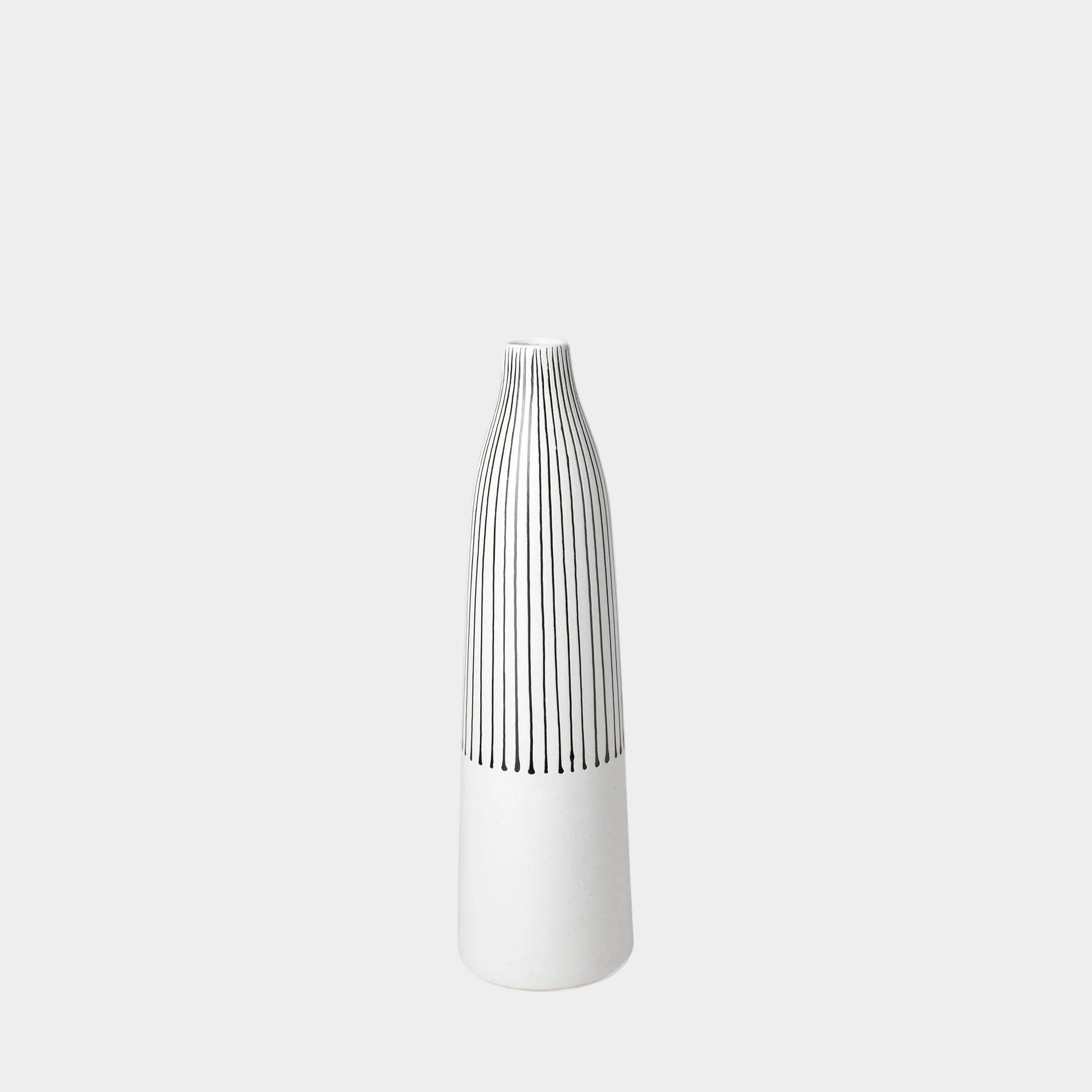 Kira Vase