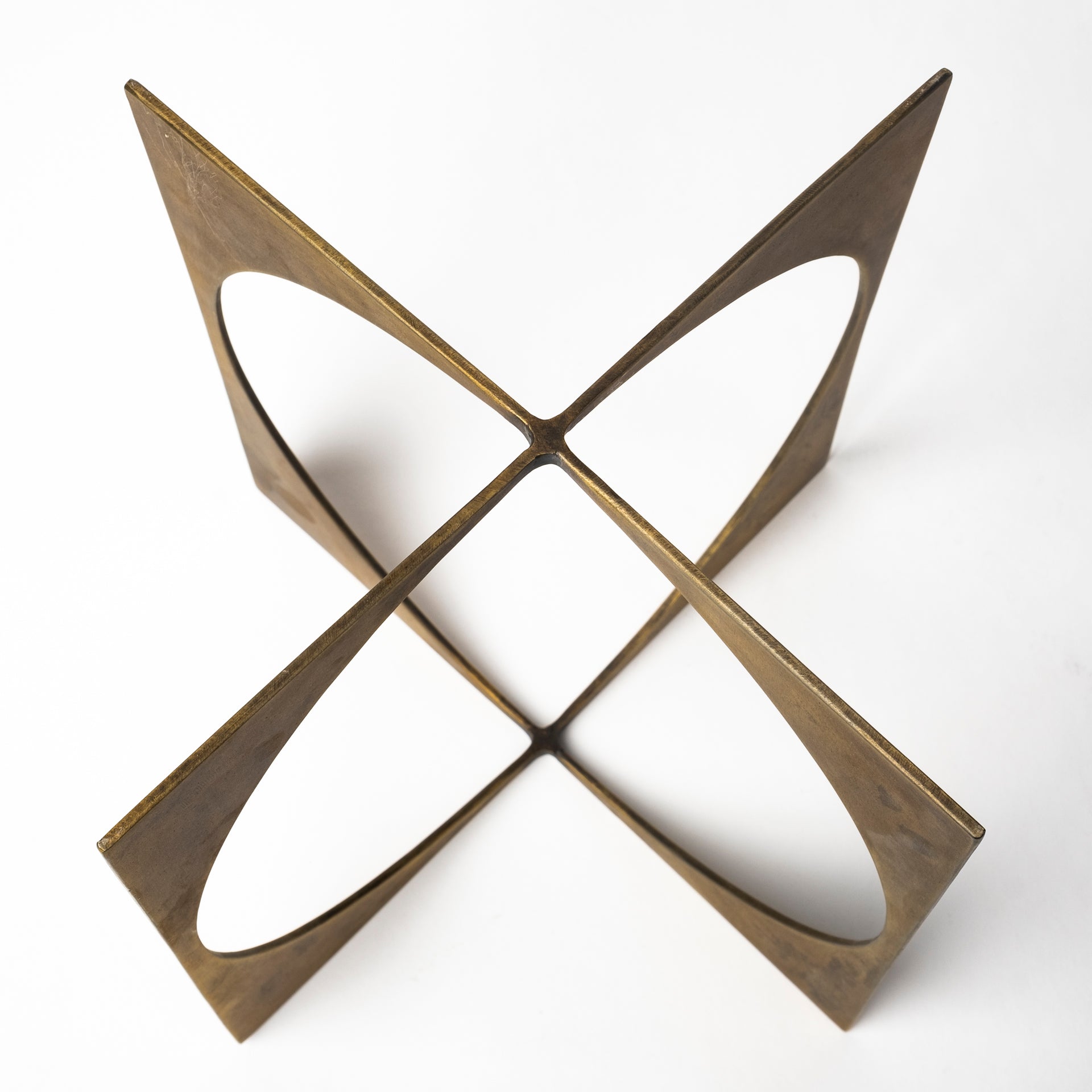 Lima Gold Object