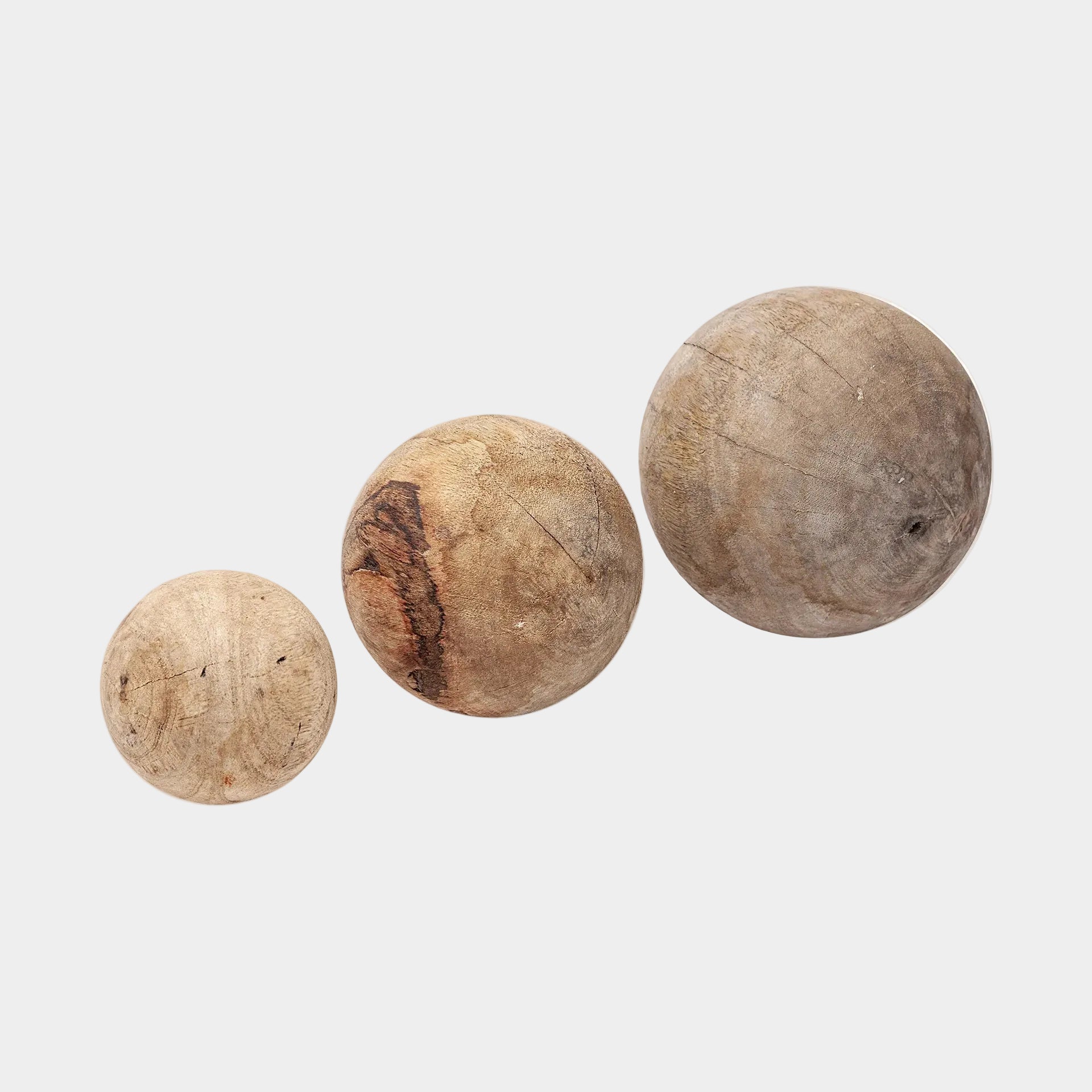 Carrick Object Set of 3