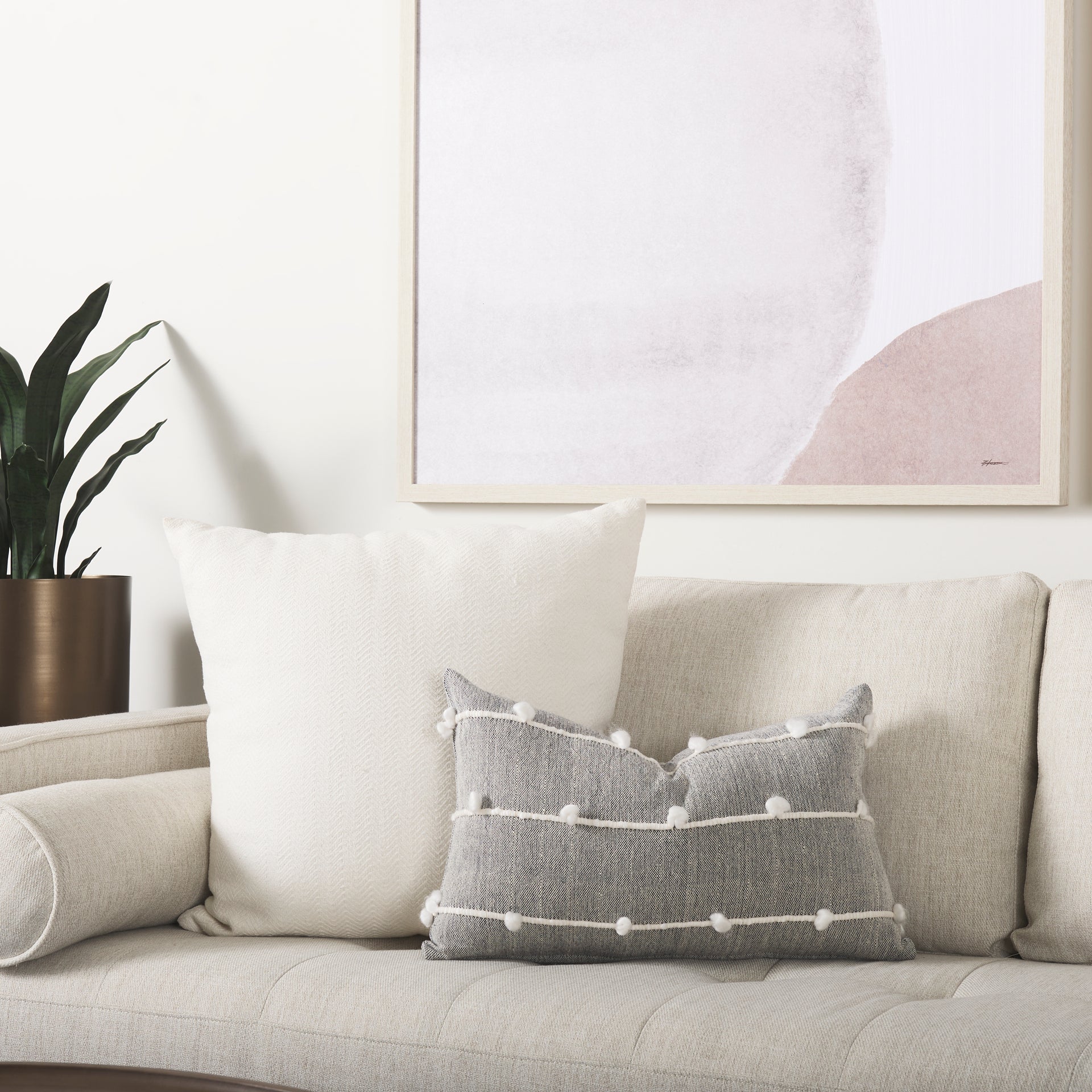 Linda Lumbar Pillow