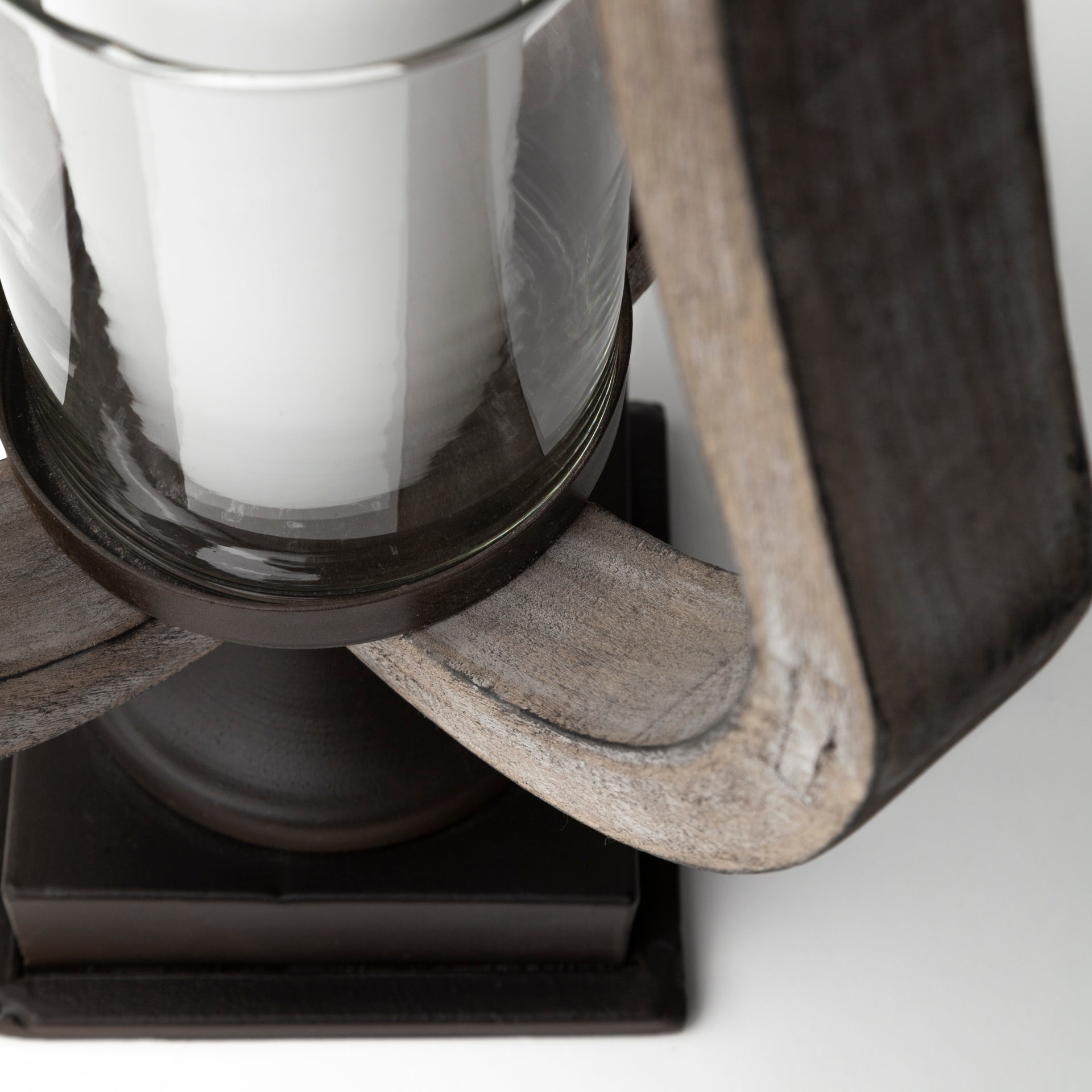 Brillion Candle Holder