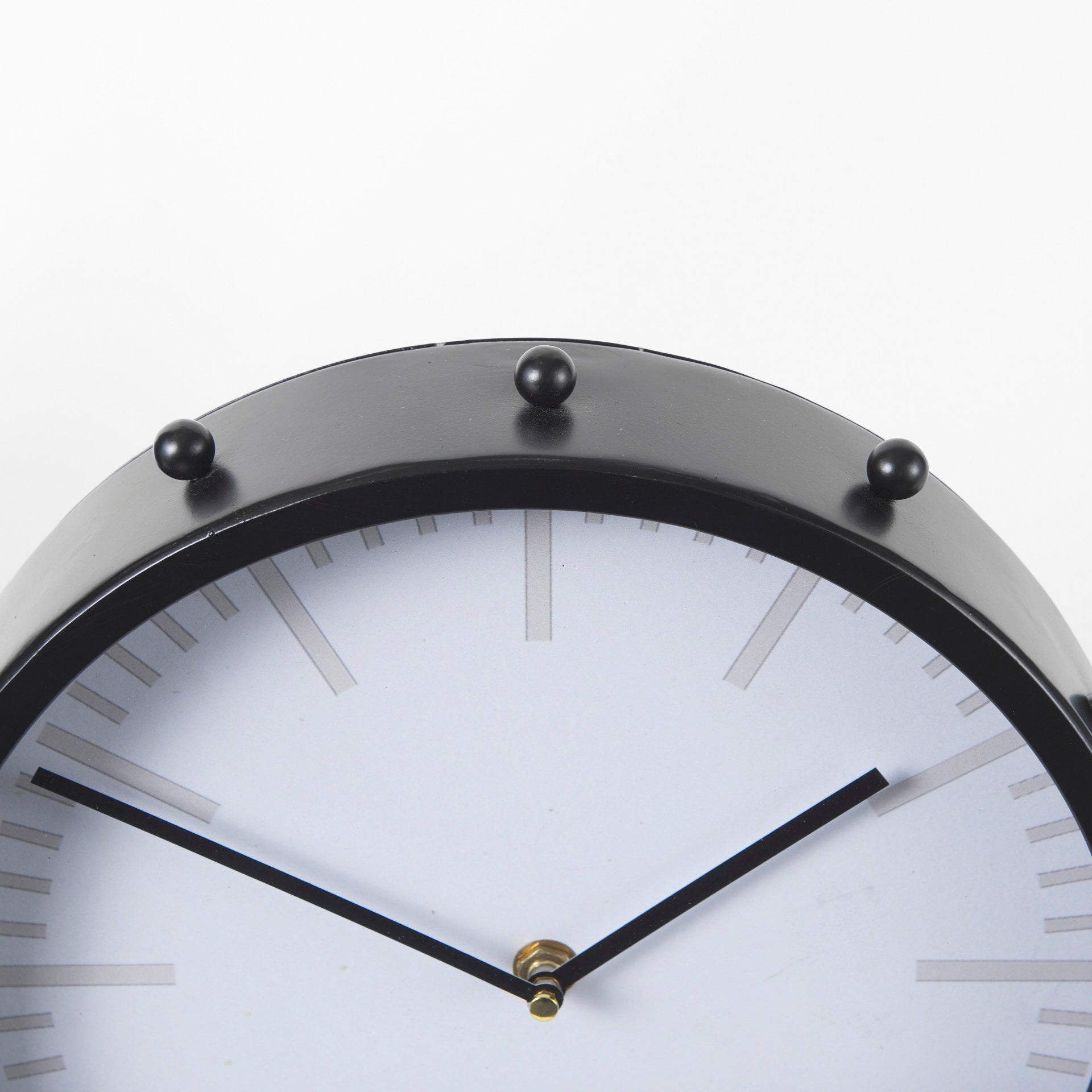 Marian Round Table Clock