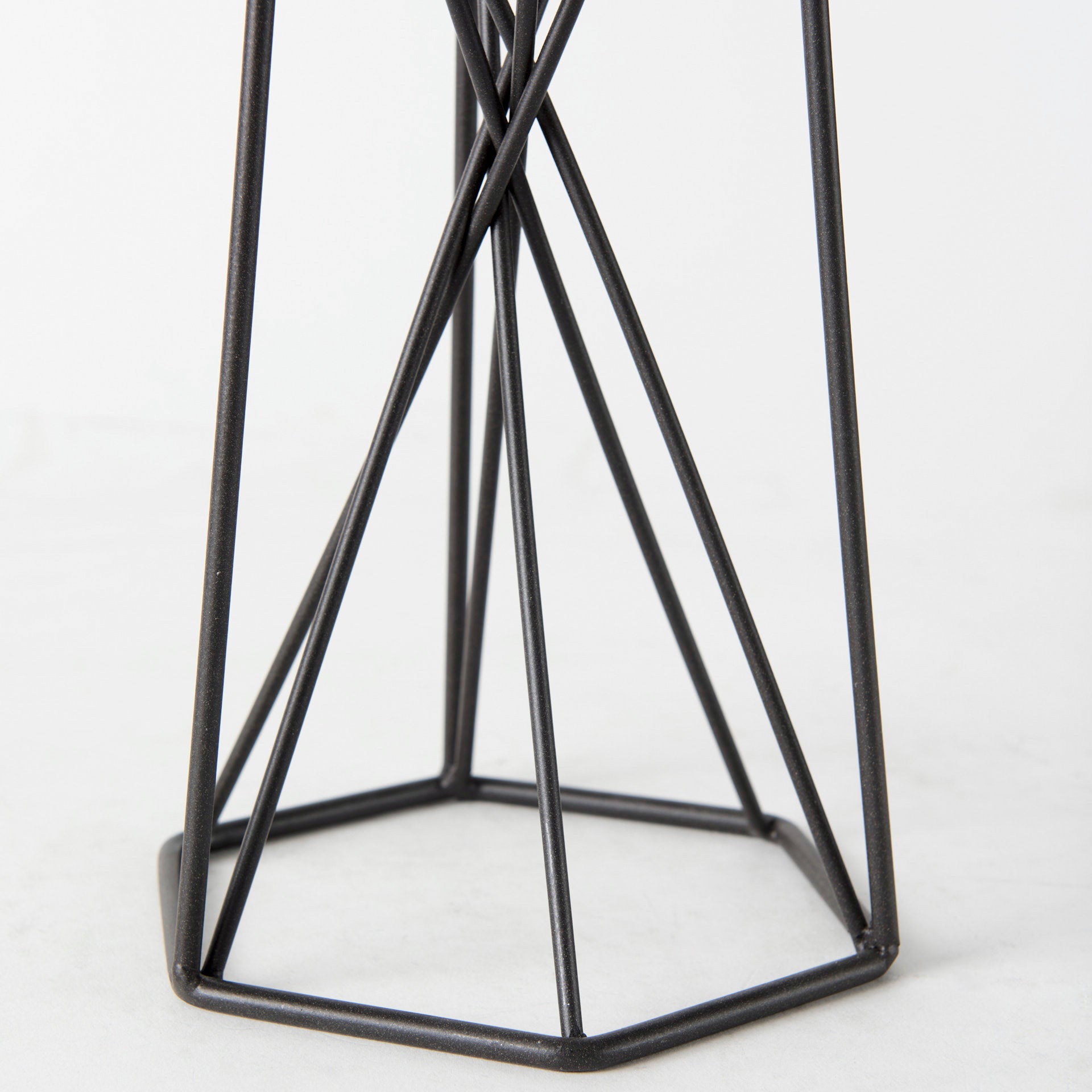 Sixx Candle Holder
