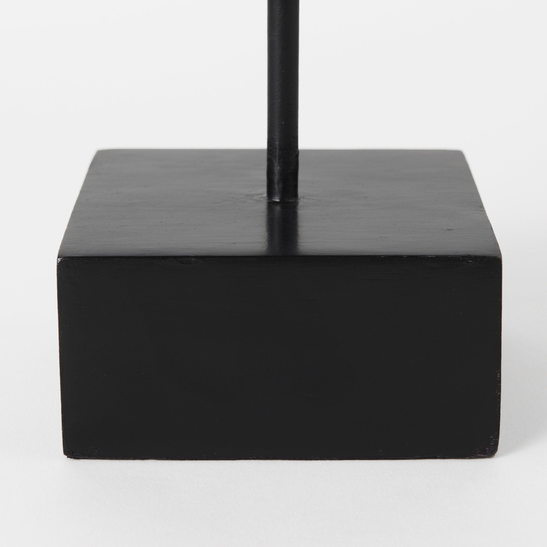 Saxum Object