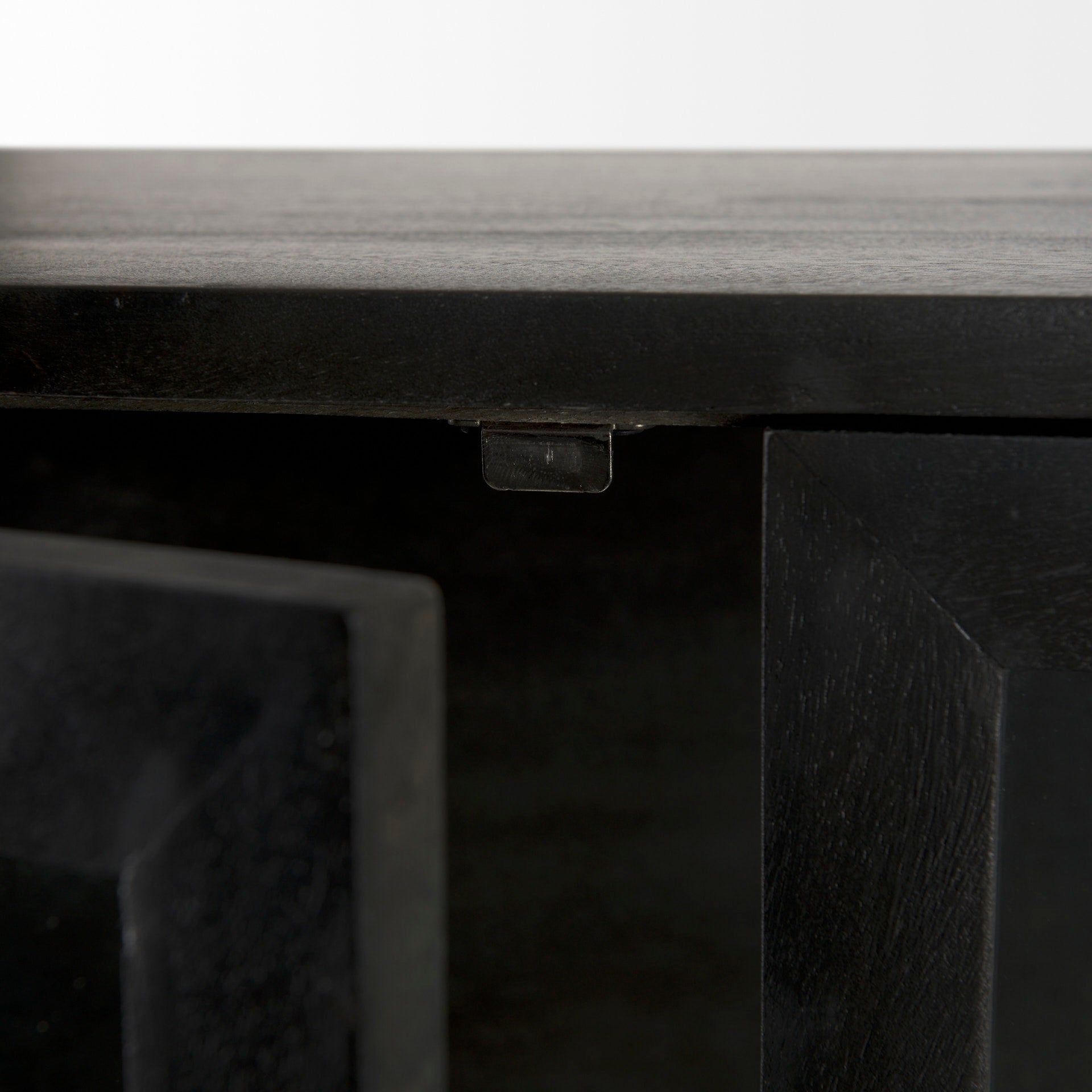 Arelius Cabinet