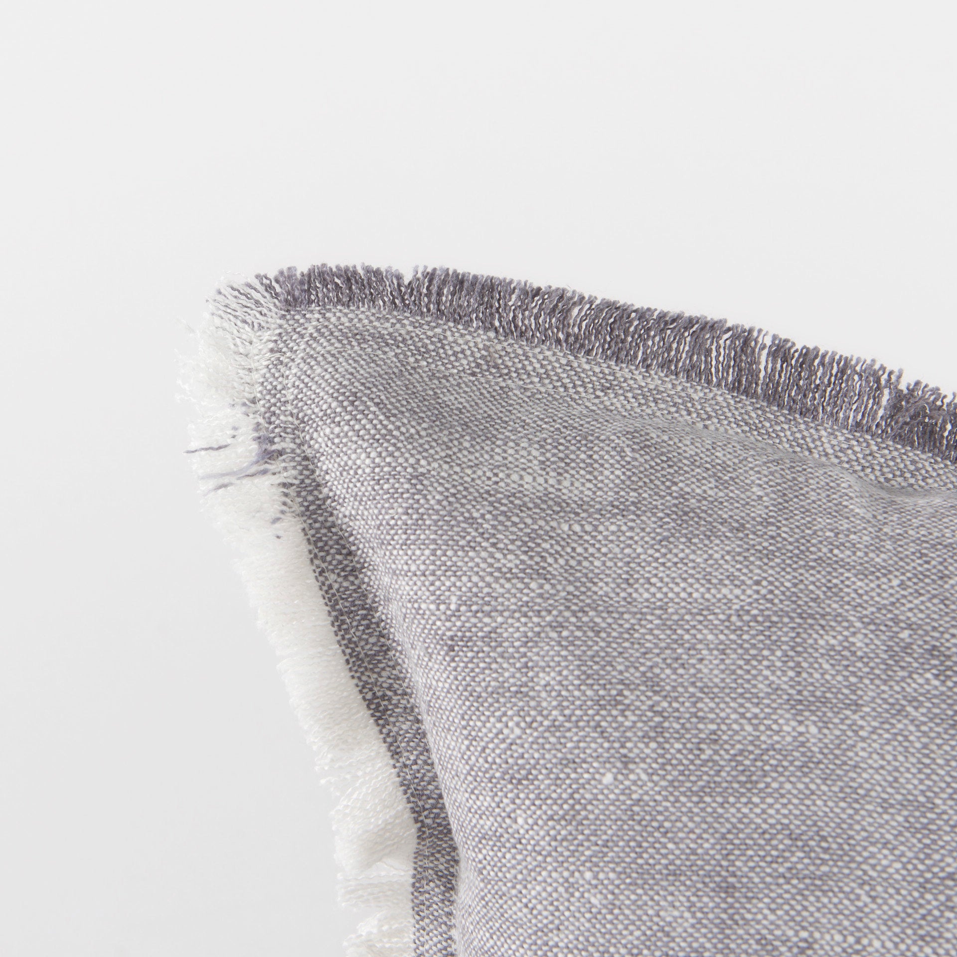 Thais Lumbar Pillow