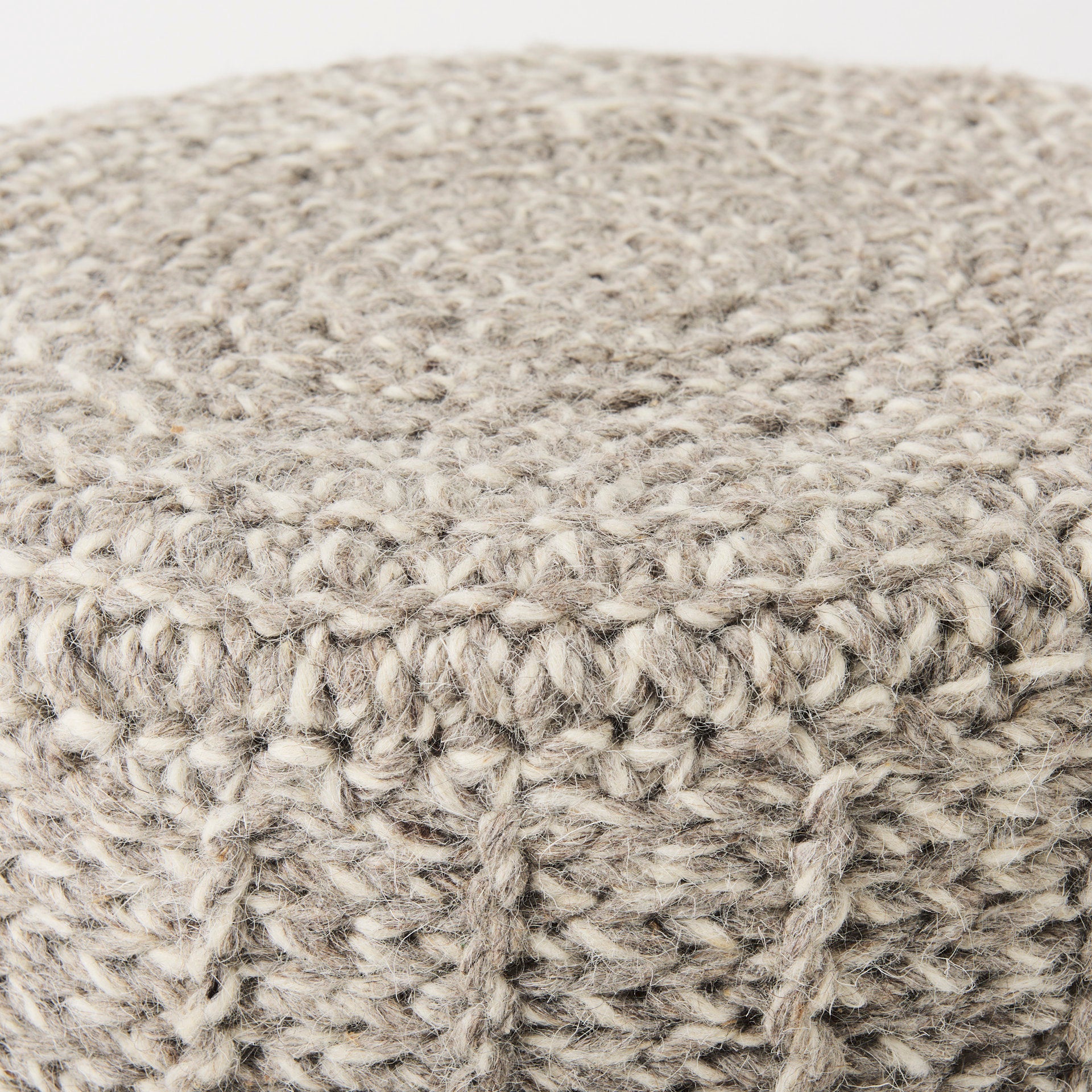 Bina Stool
