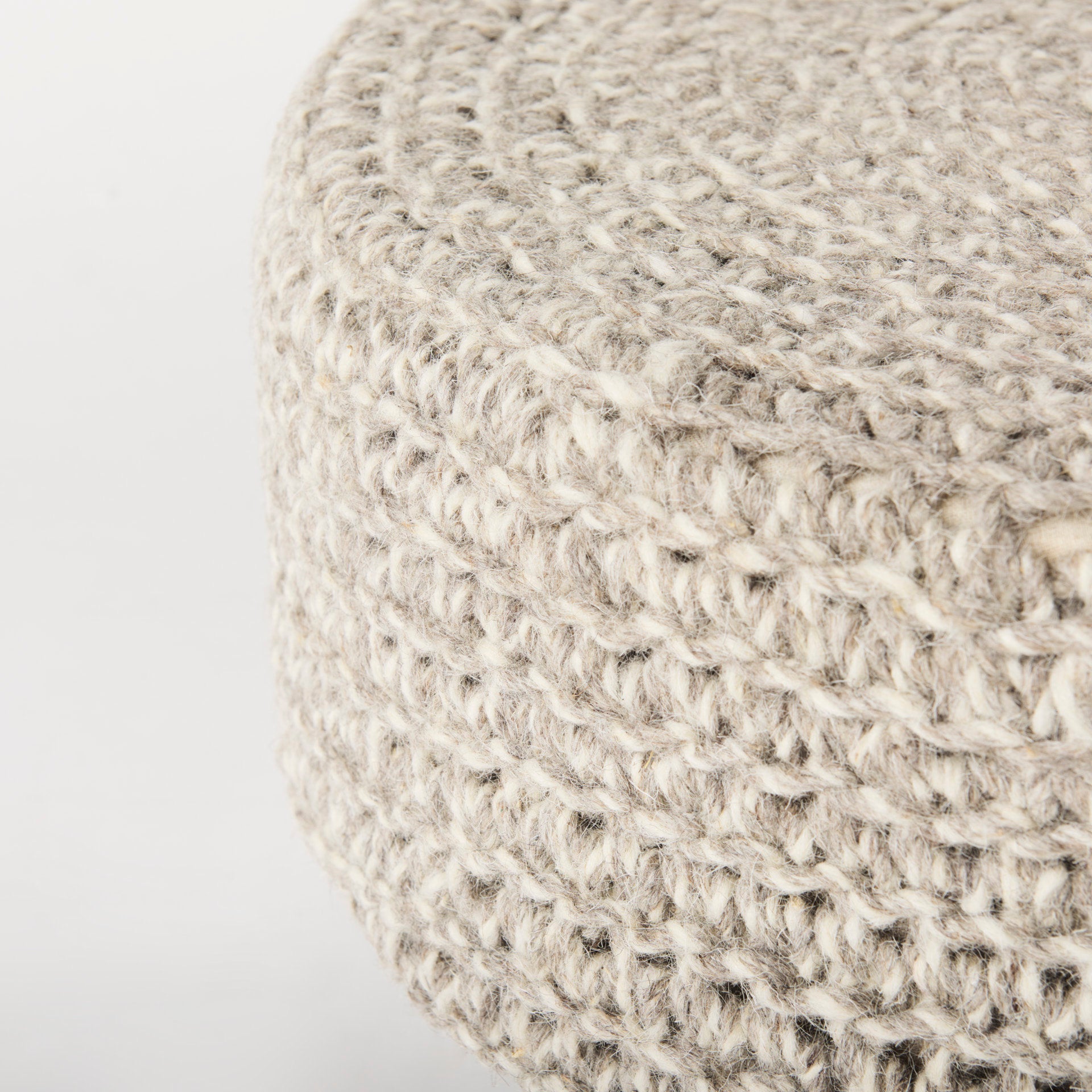 Bina Stool