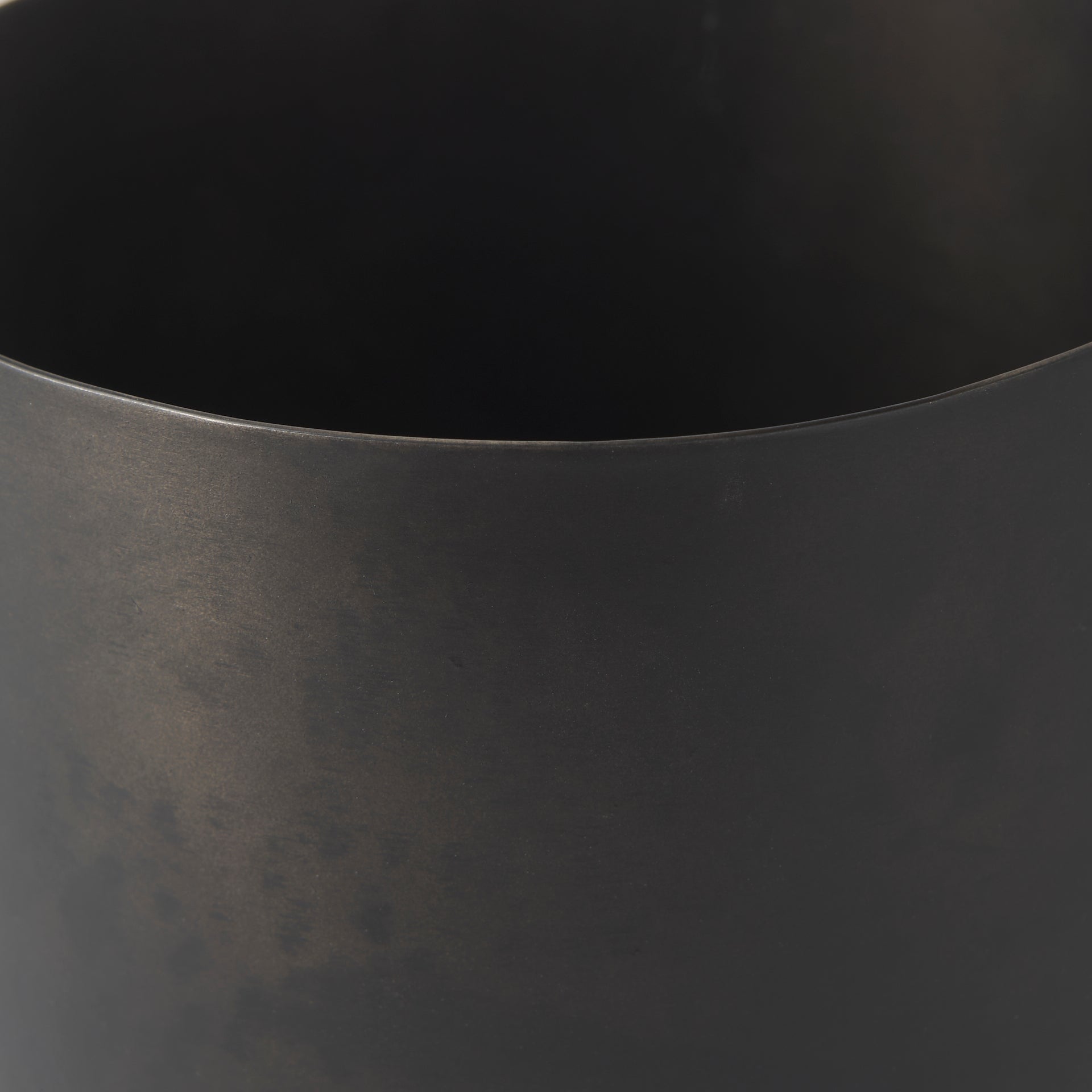 Juno Black Vase
