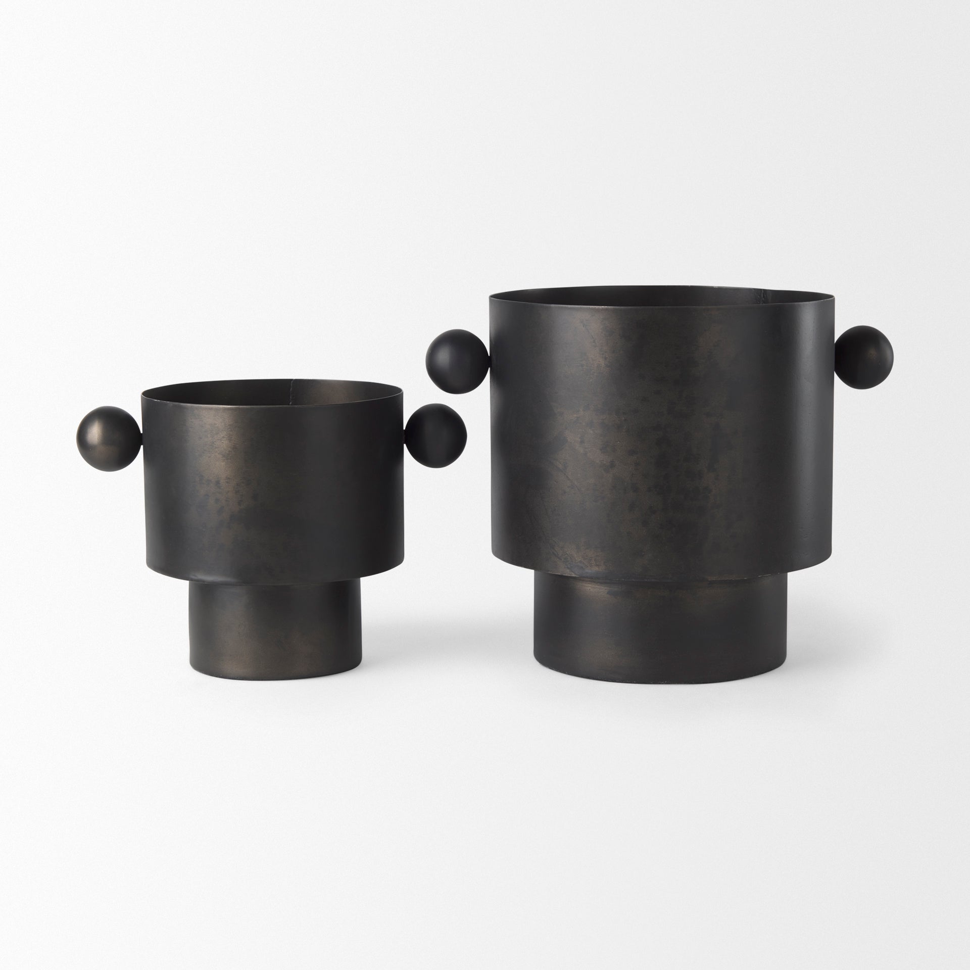 Juno Black Vase