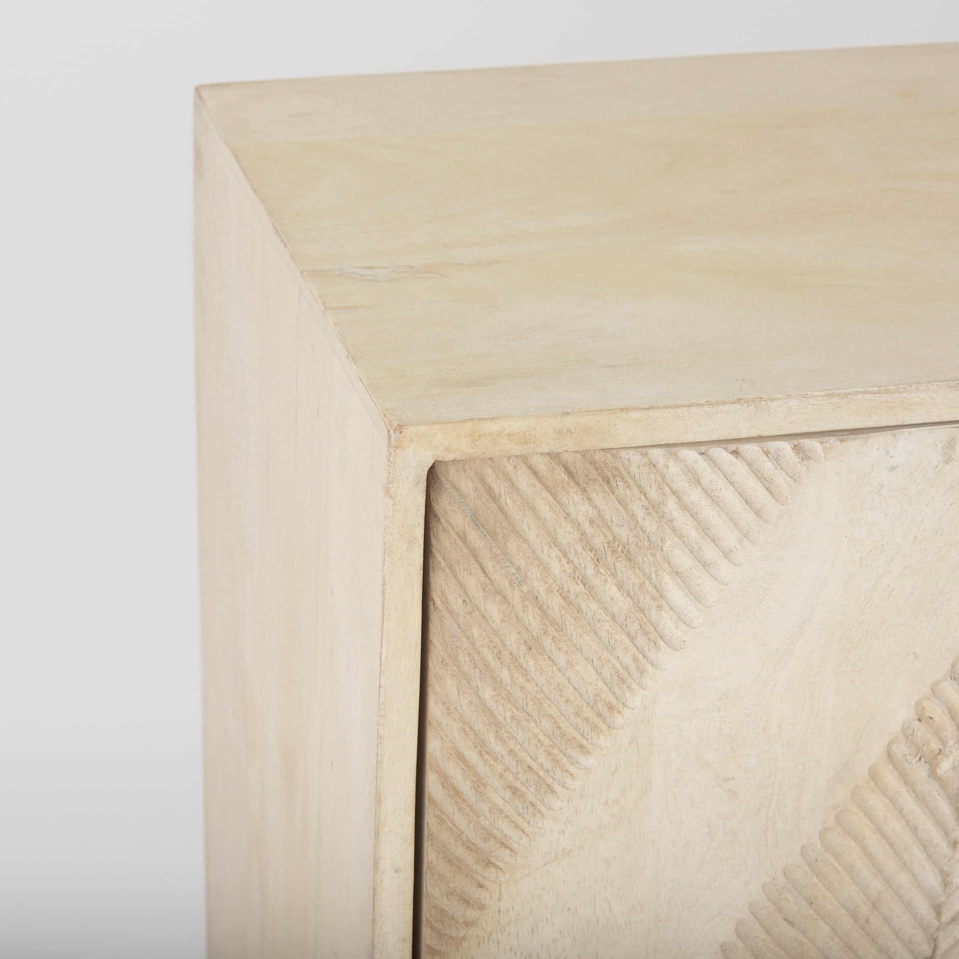 Hogarth Accent Cabinet
