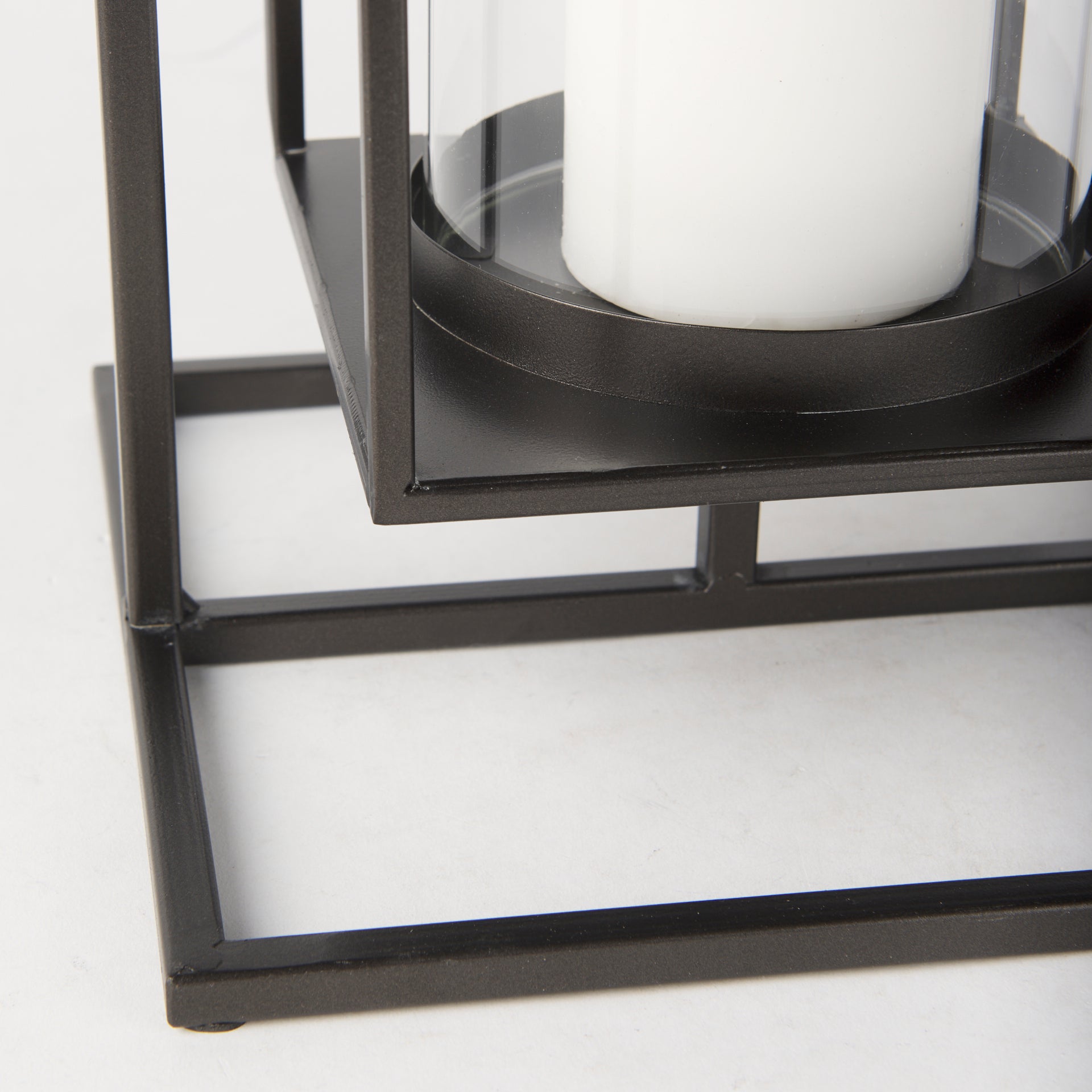 Albus Candle Holder