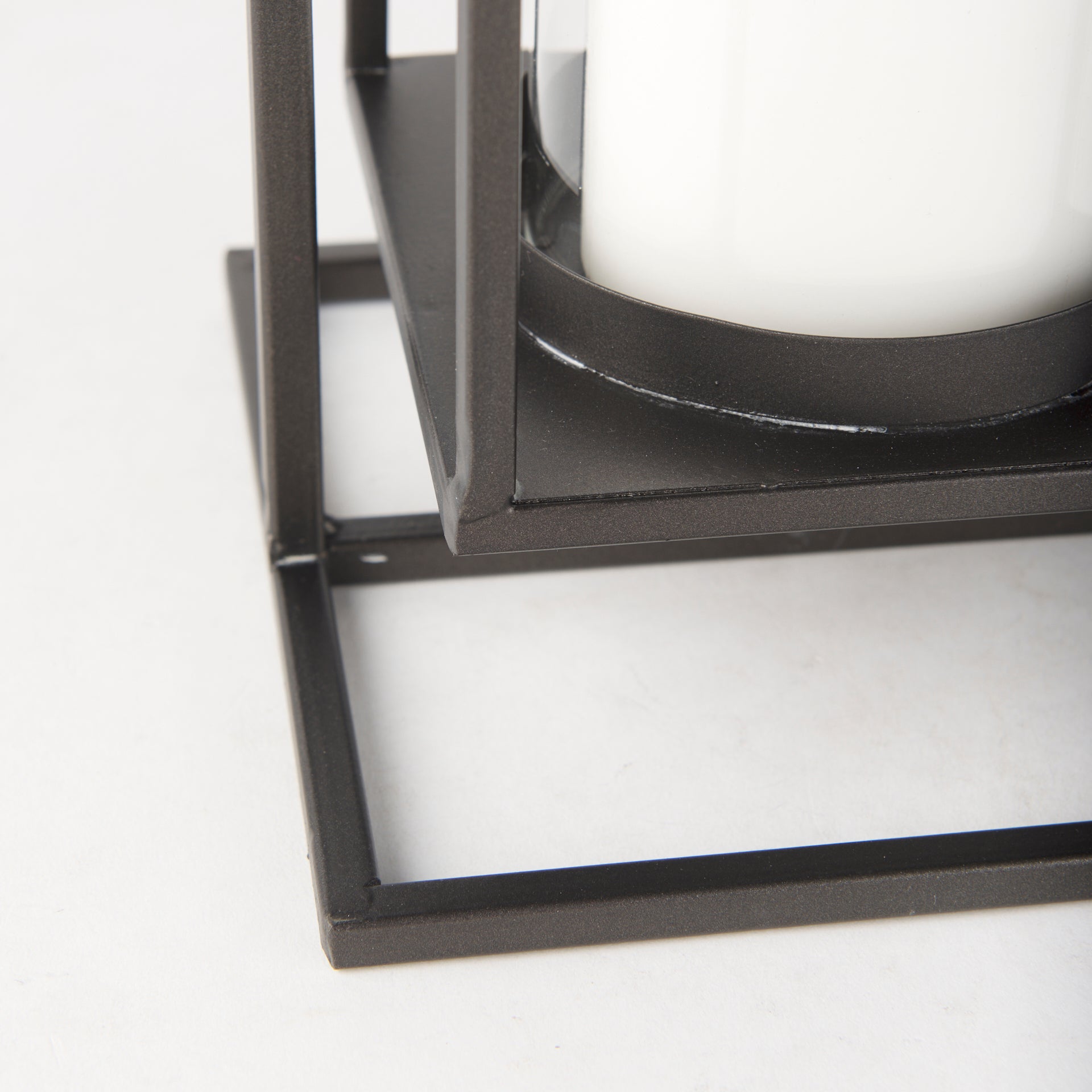 Albus Candle Holder