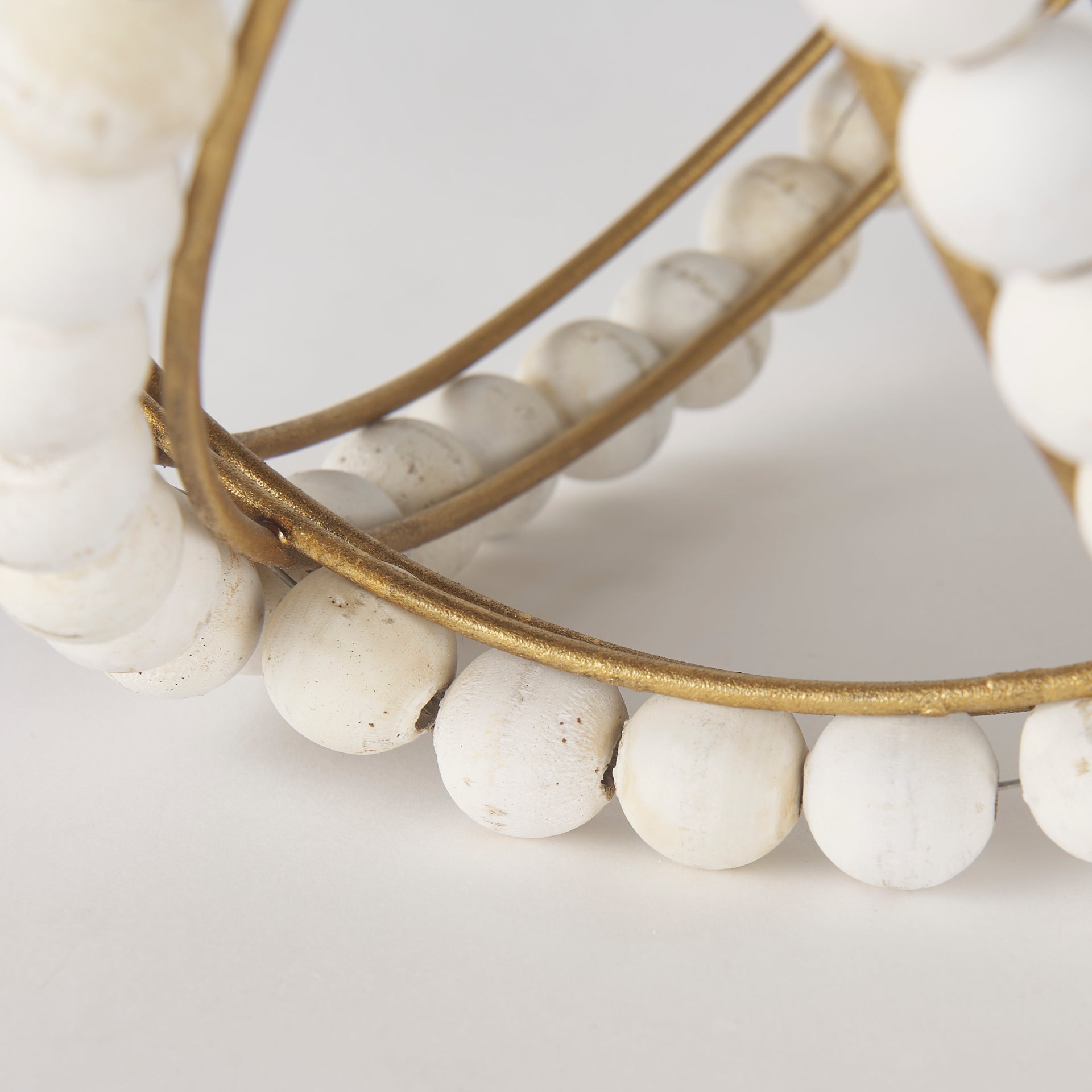 Espanlade White Object