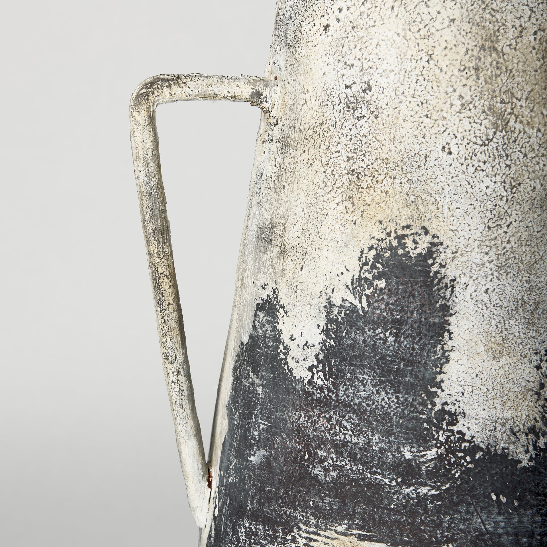 Boscia Floor Vase