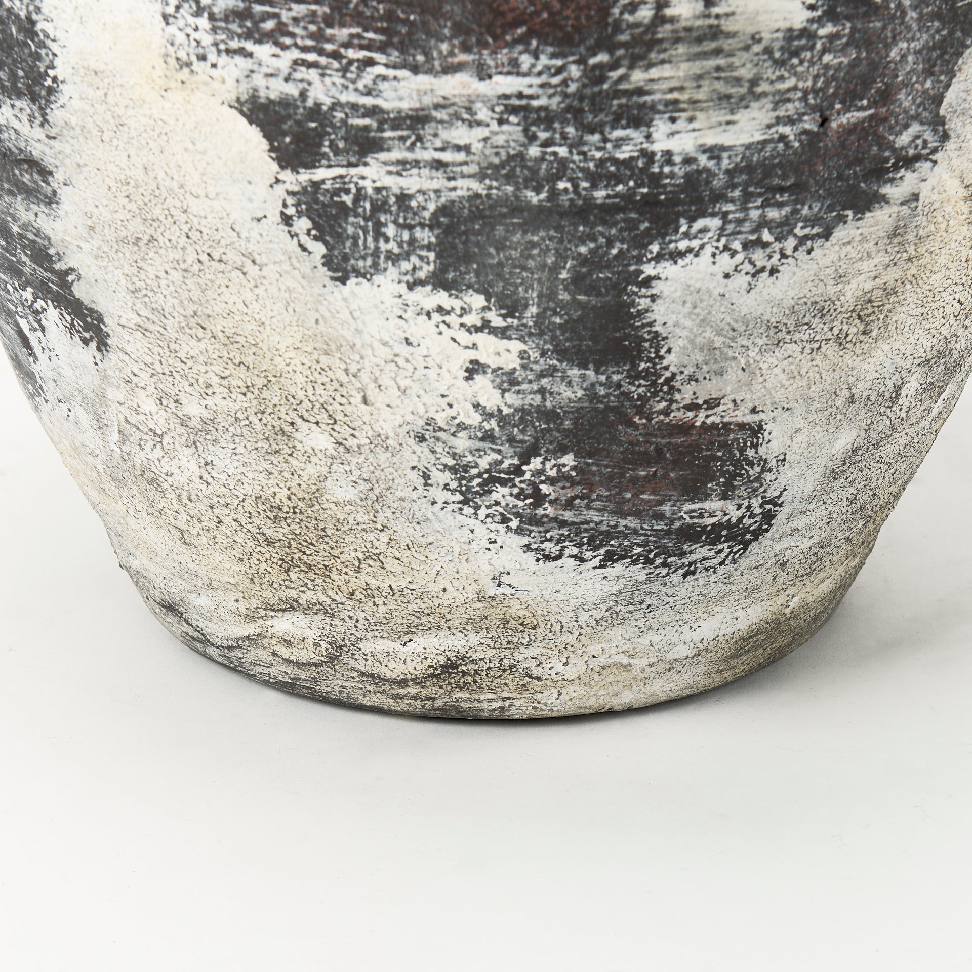 Boscia Floor Vase