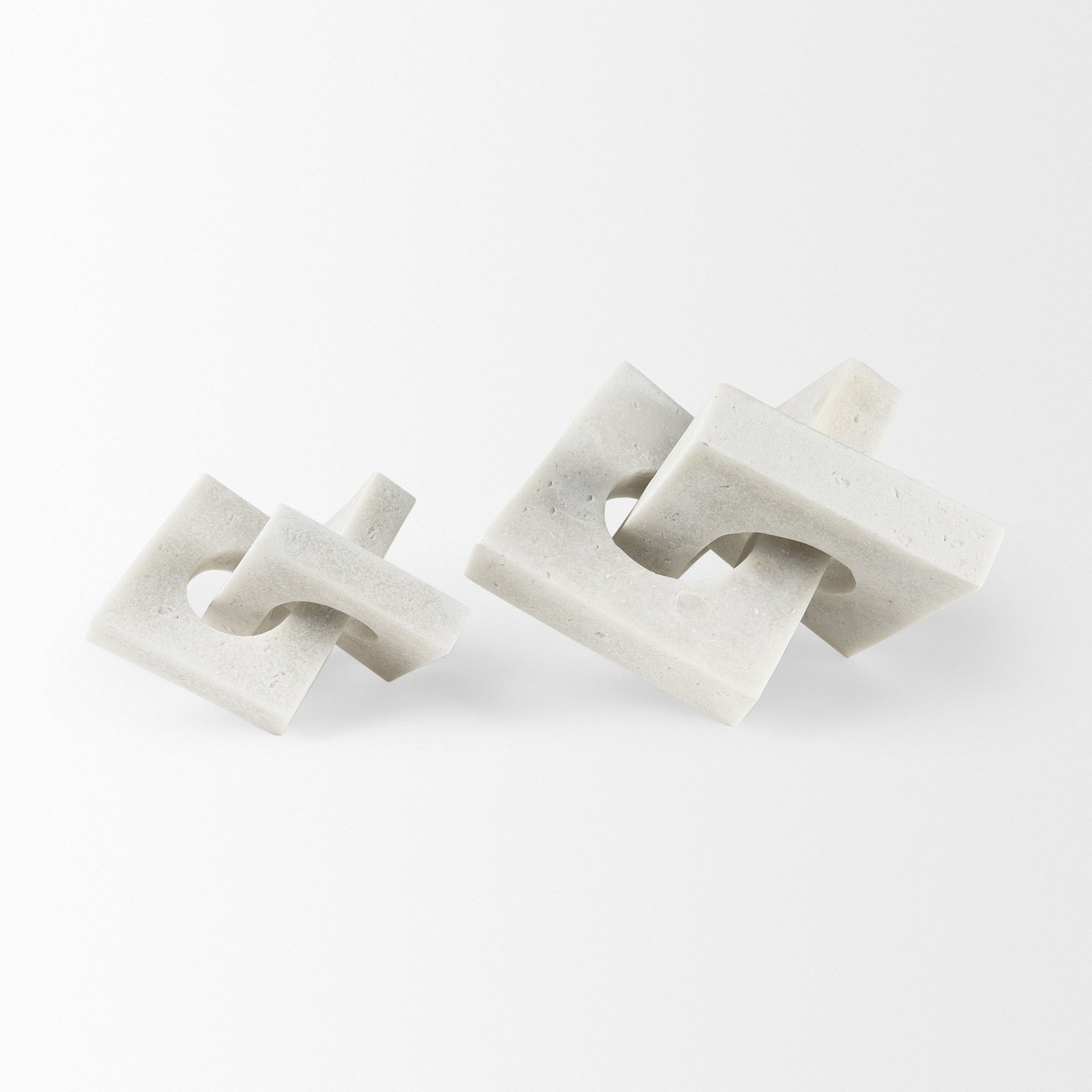 Linx White Object