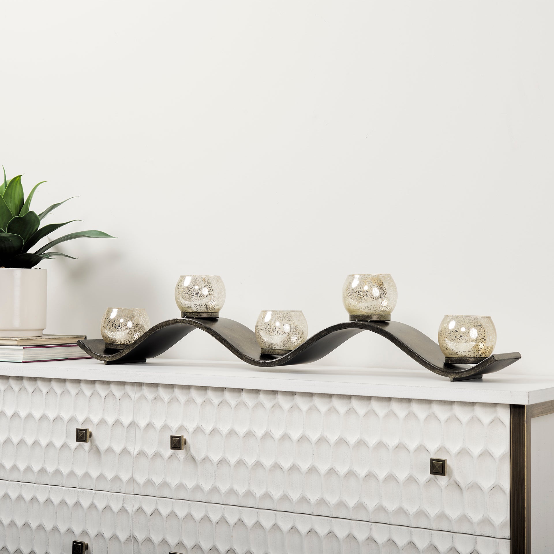 Lux Candle Holder
