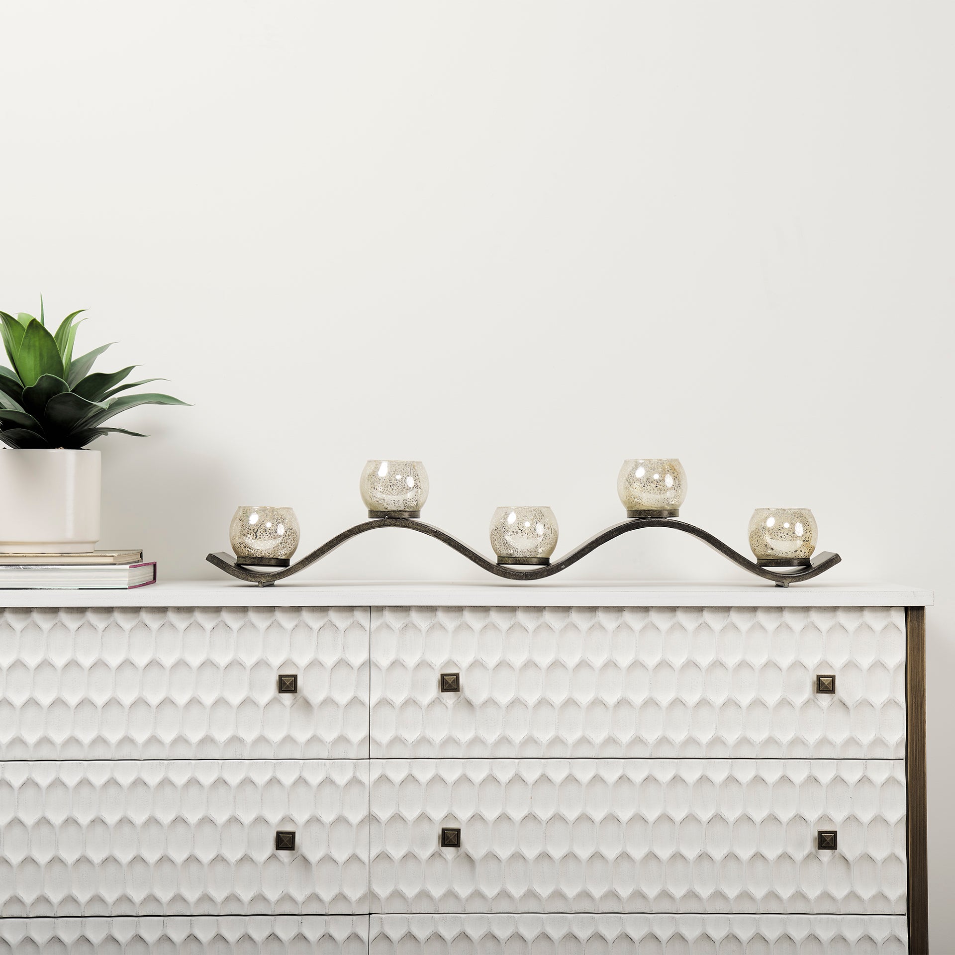 Lux Candle Holder