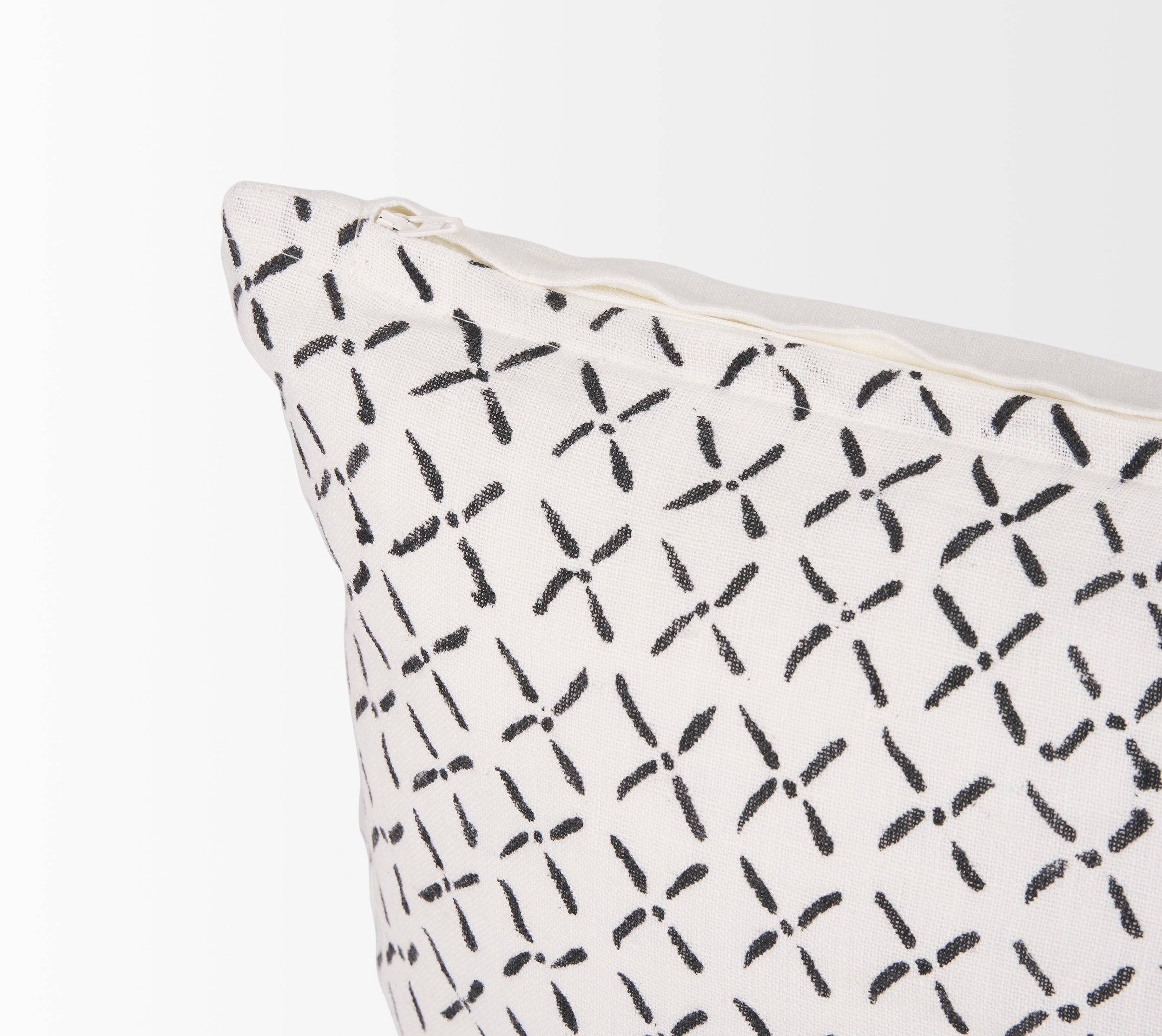 Jayden II Lumbar Pillow