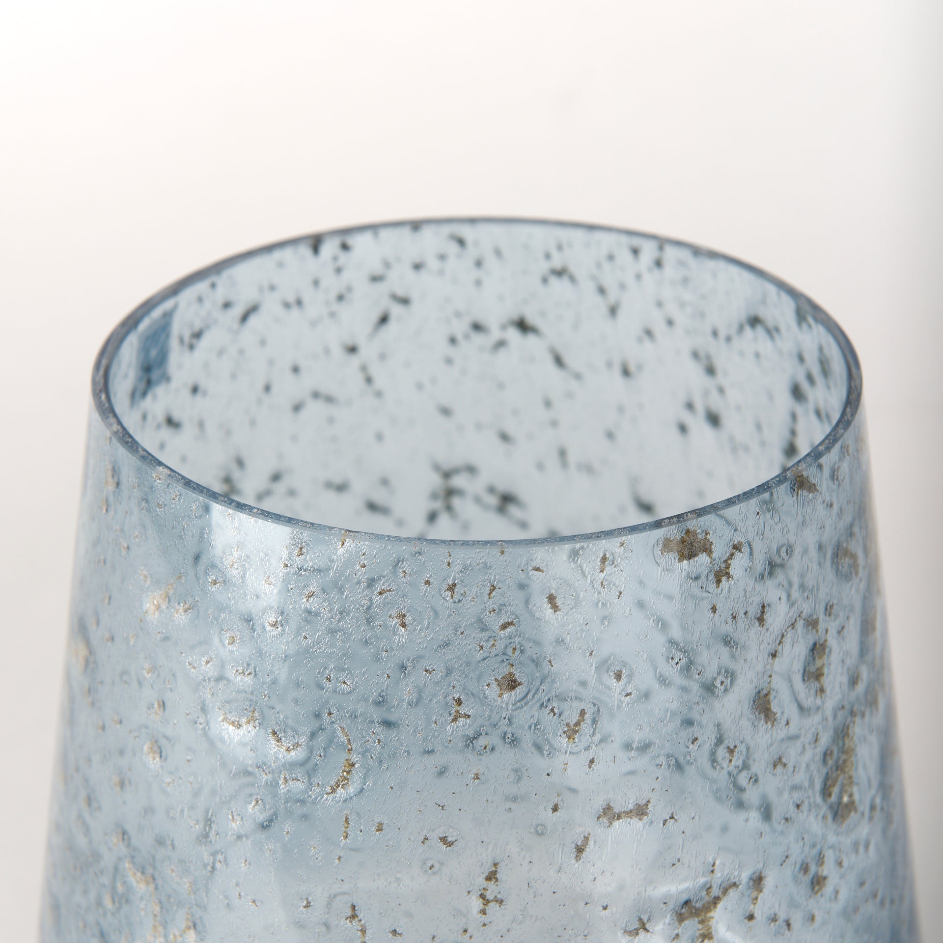 Robyn Vase