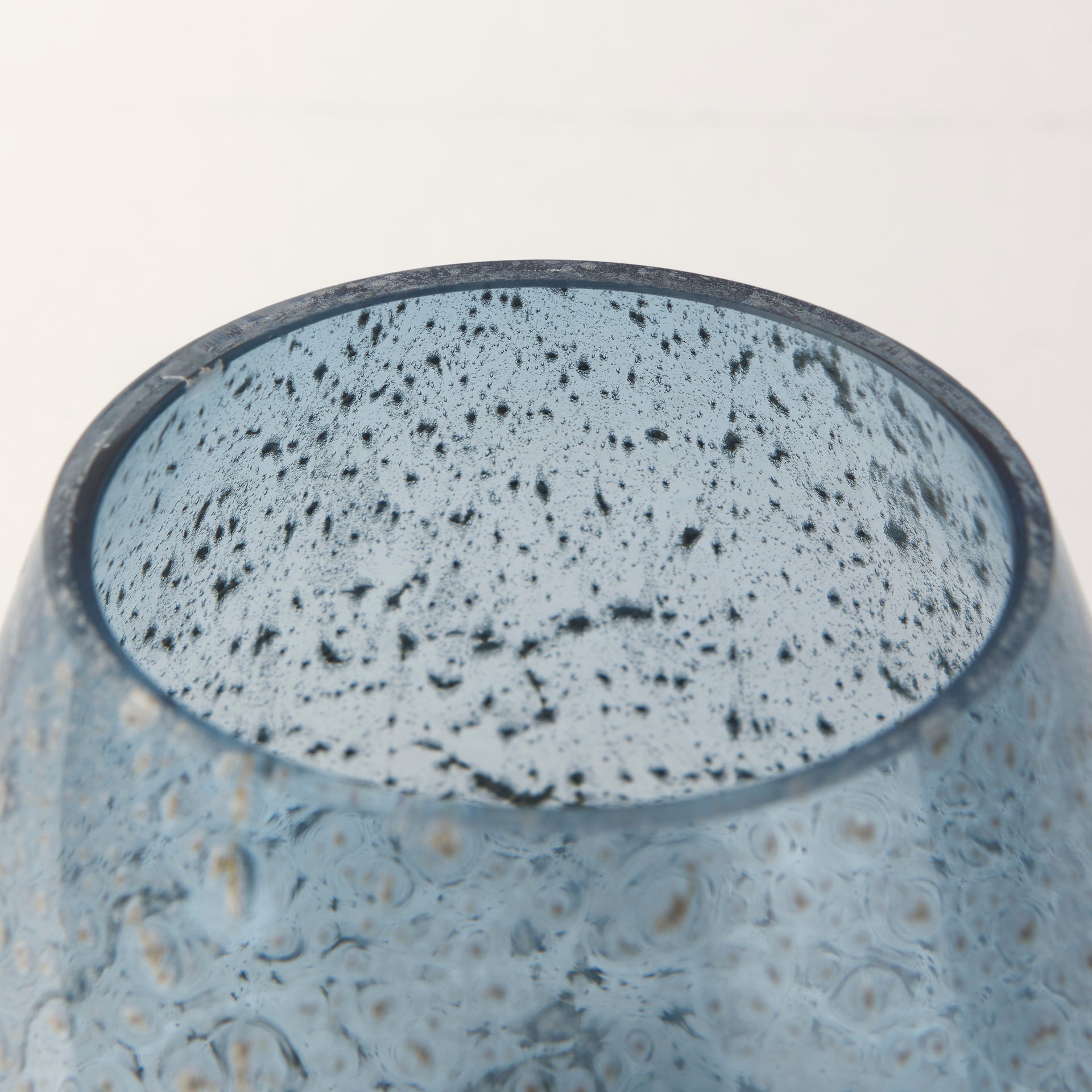 Robyn Vase