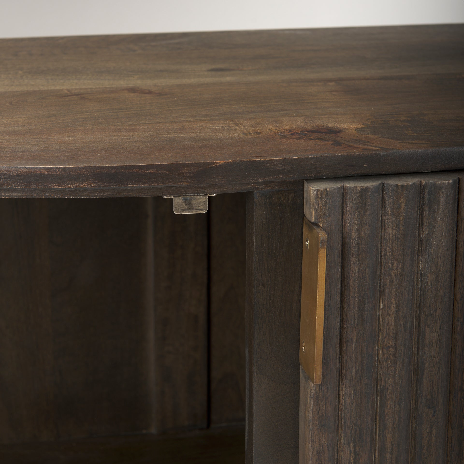 Terra Accent Cabinet