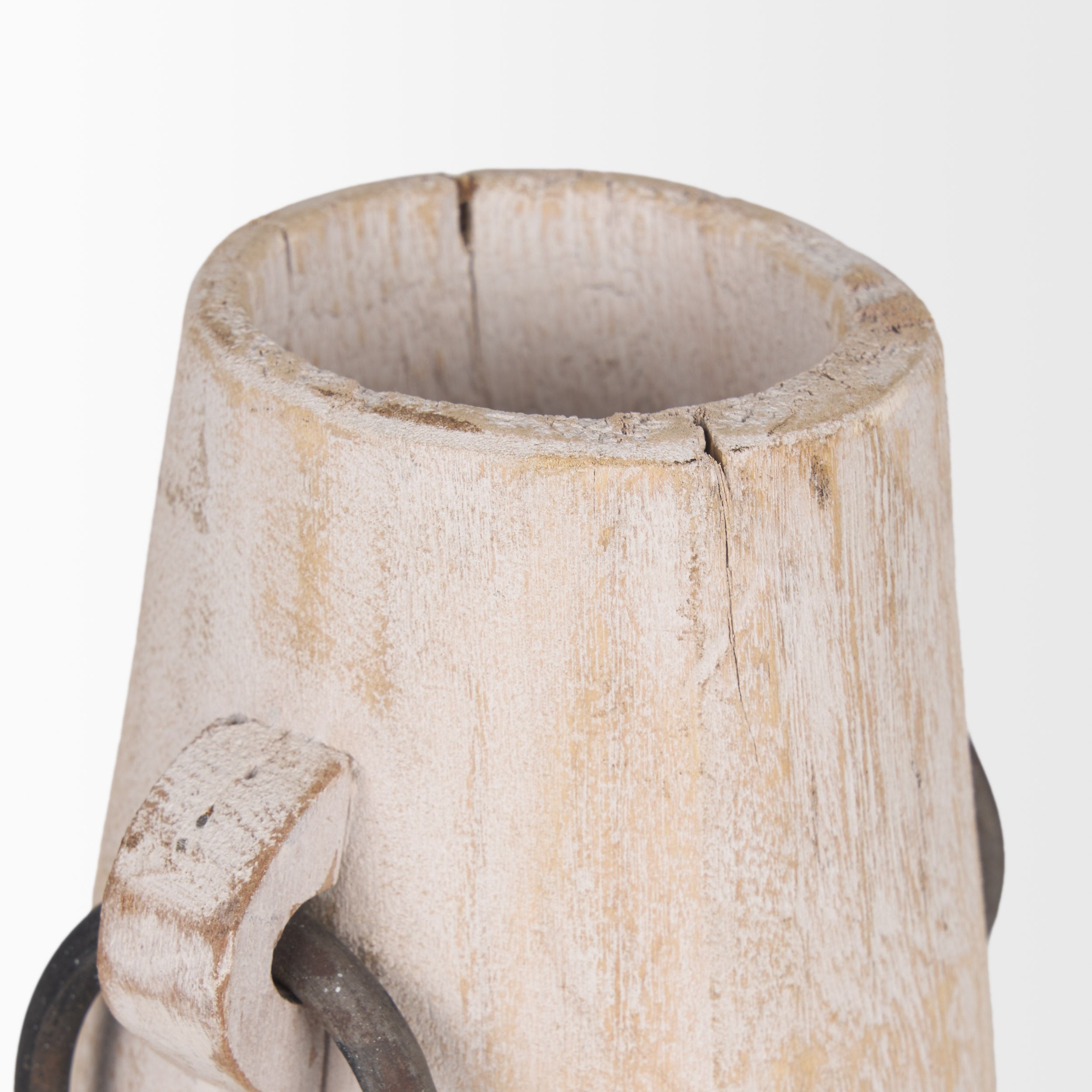 Monique Wooden Pot