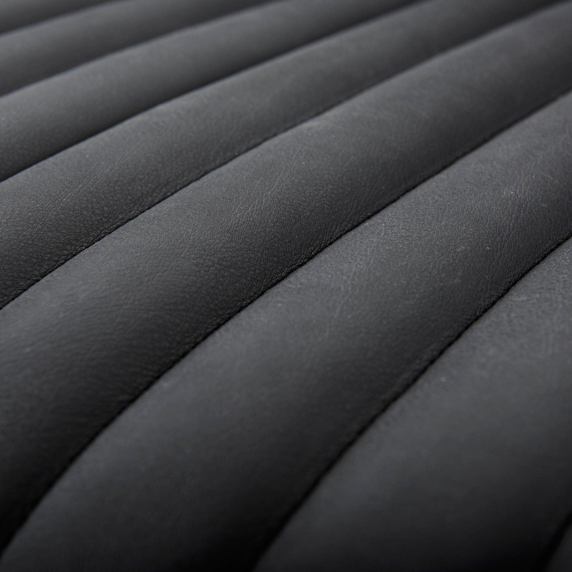 Ricciardo Leather Sofa