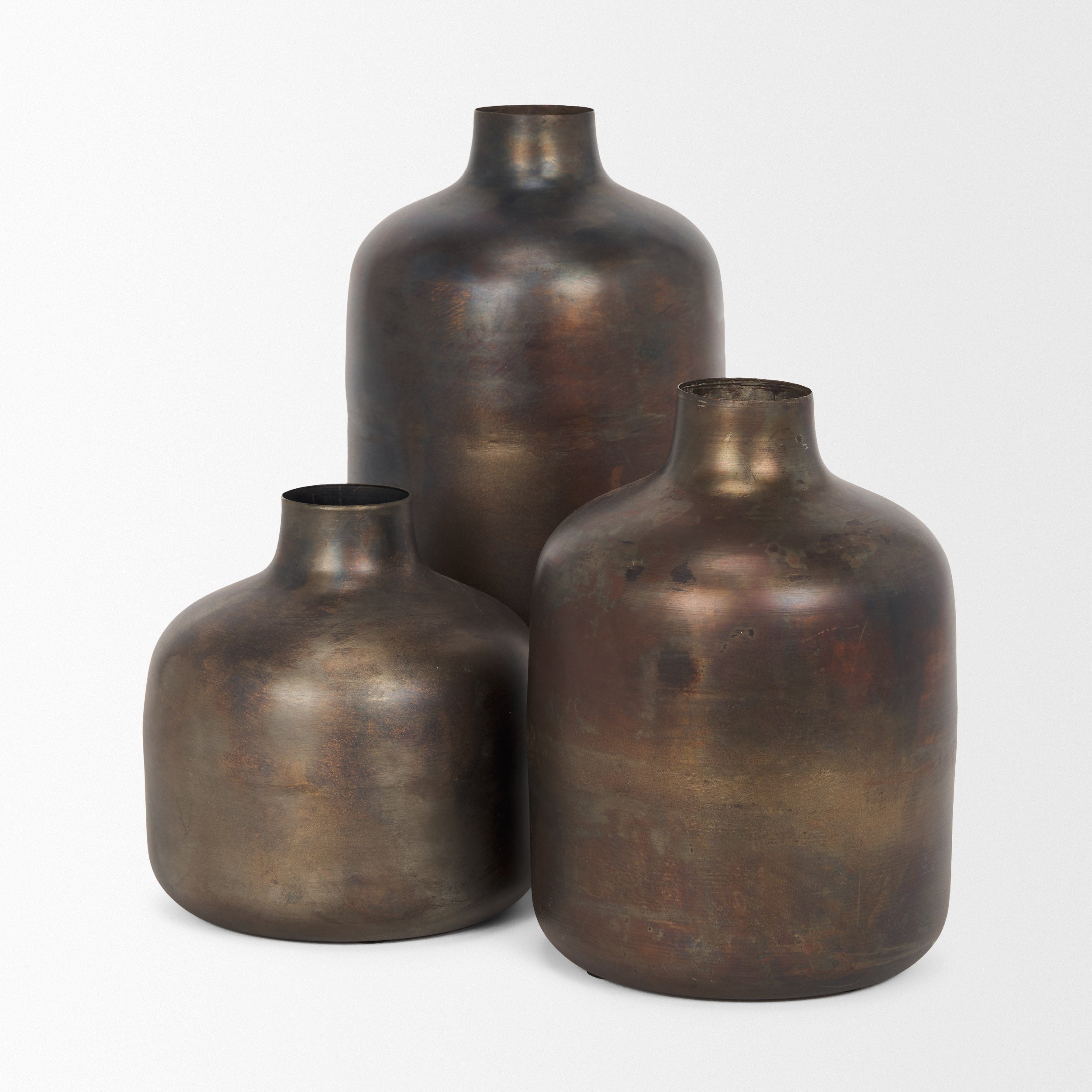 Daya Vase