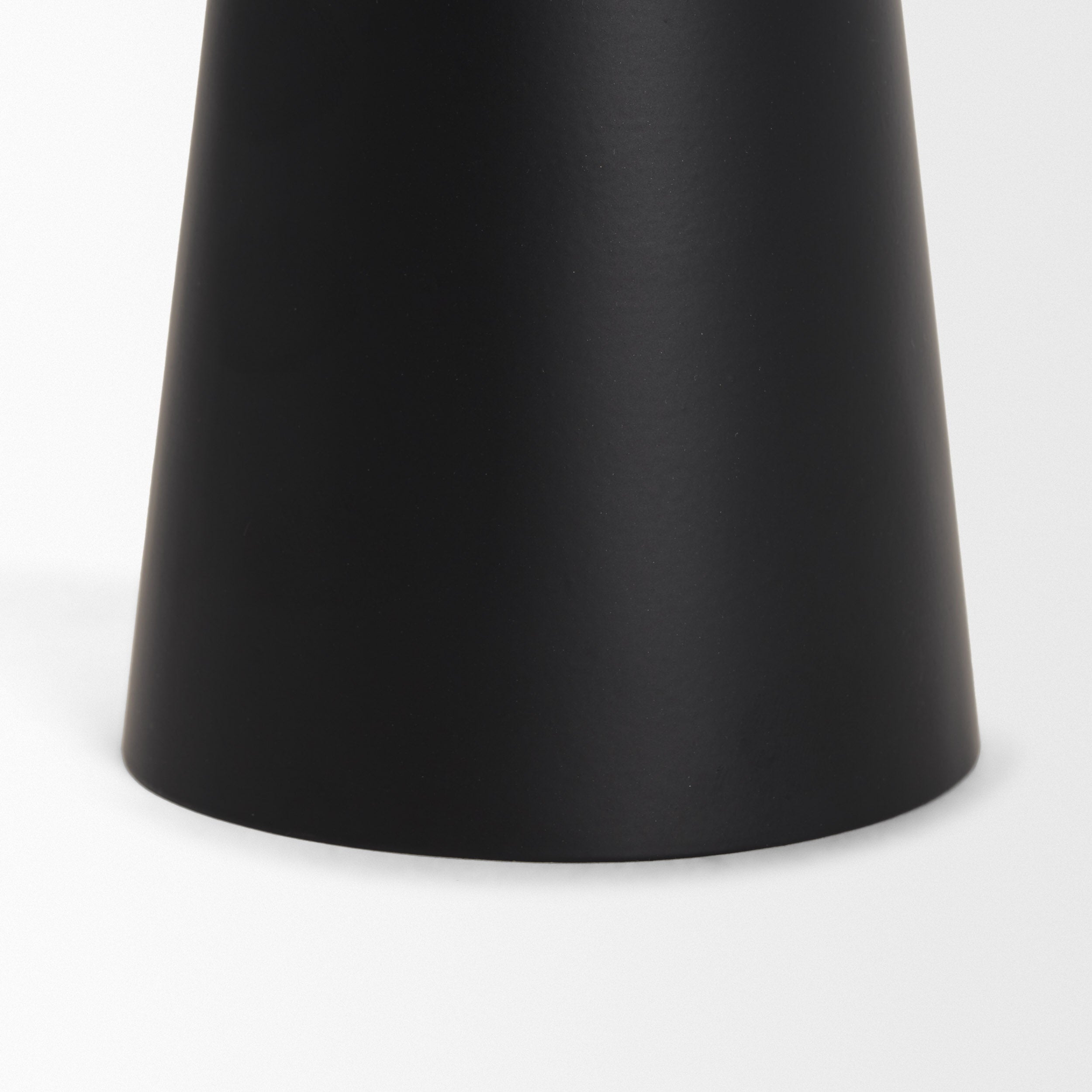 Quadir Candle Holder