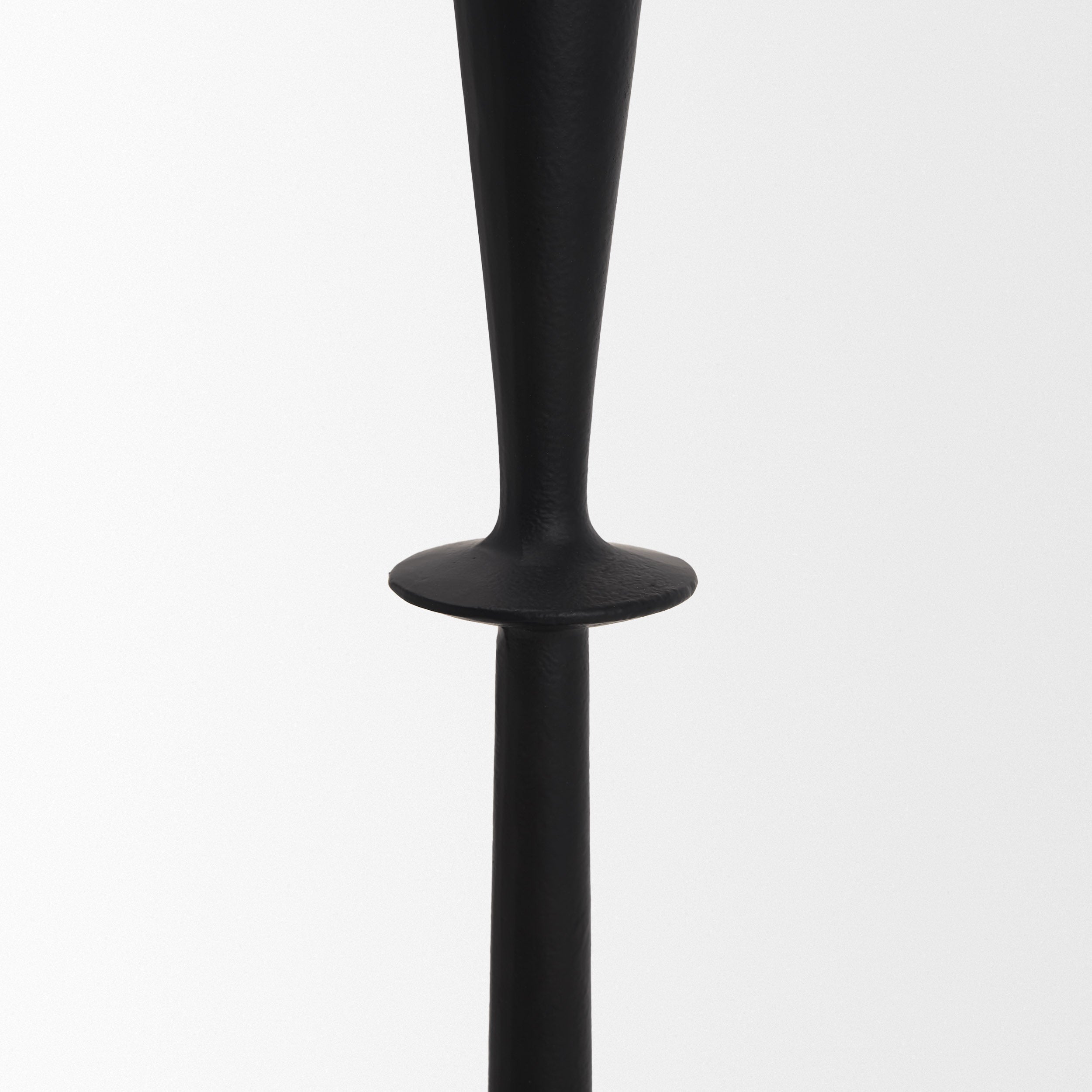 Qwin Candle Holder