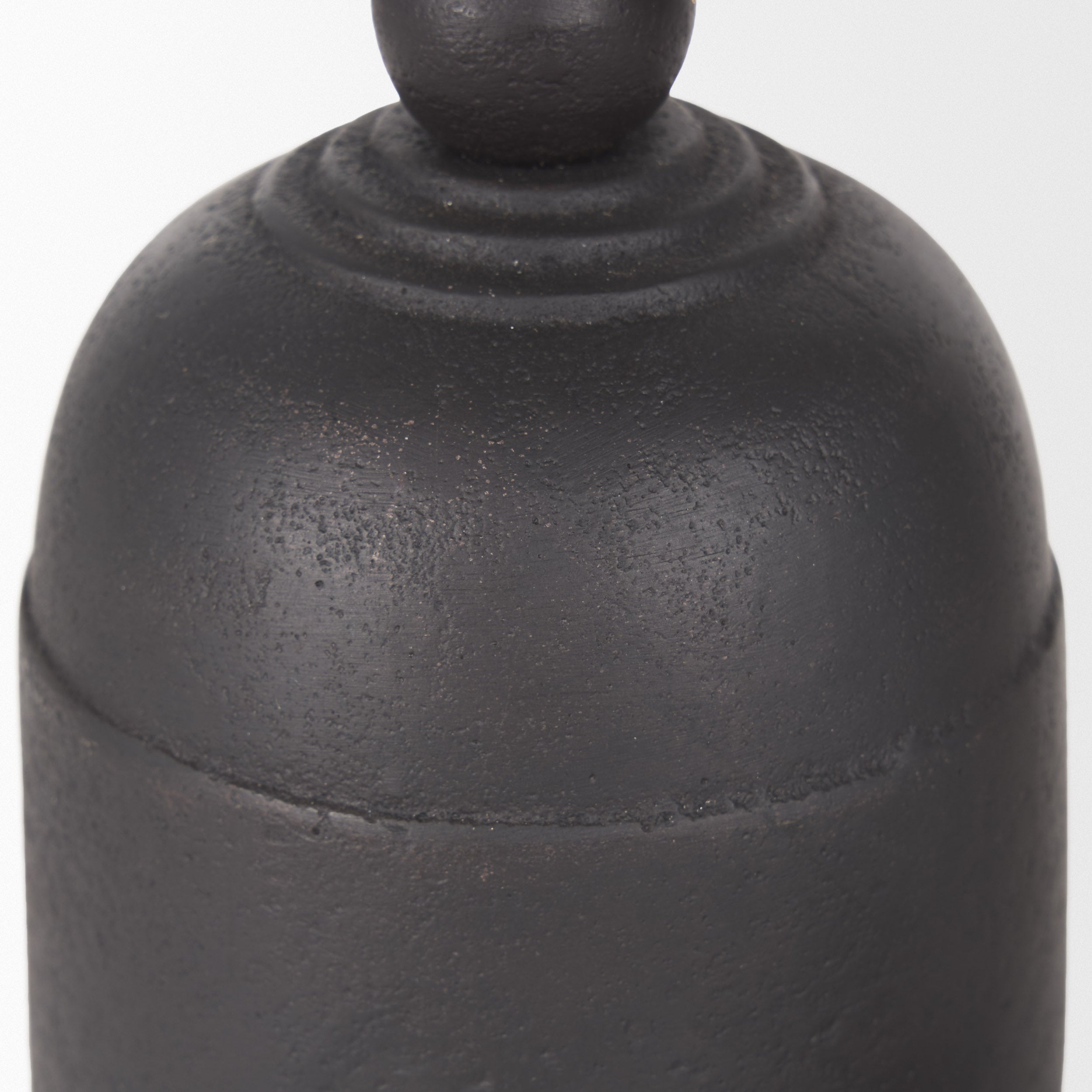 Quincy Black Bell Object