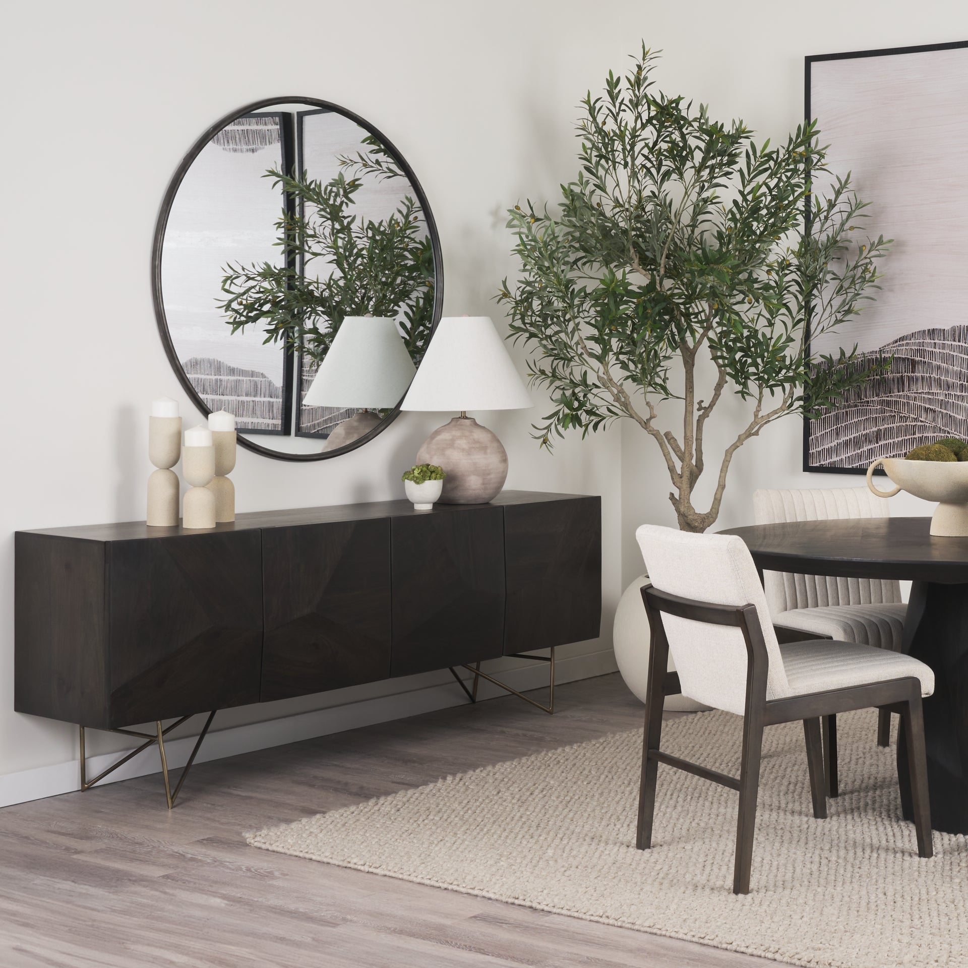 Darwin Sideboard