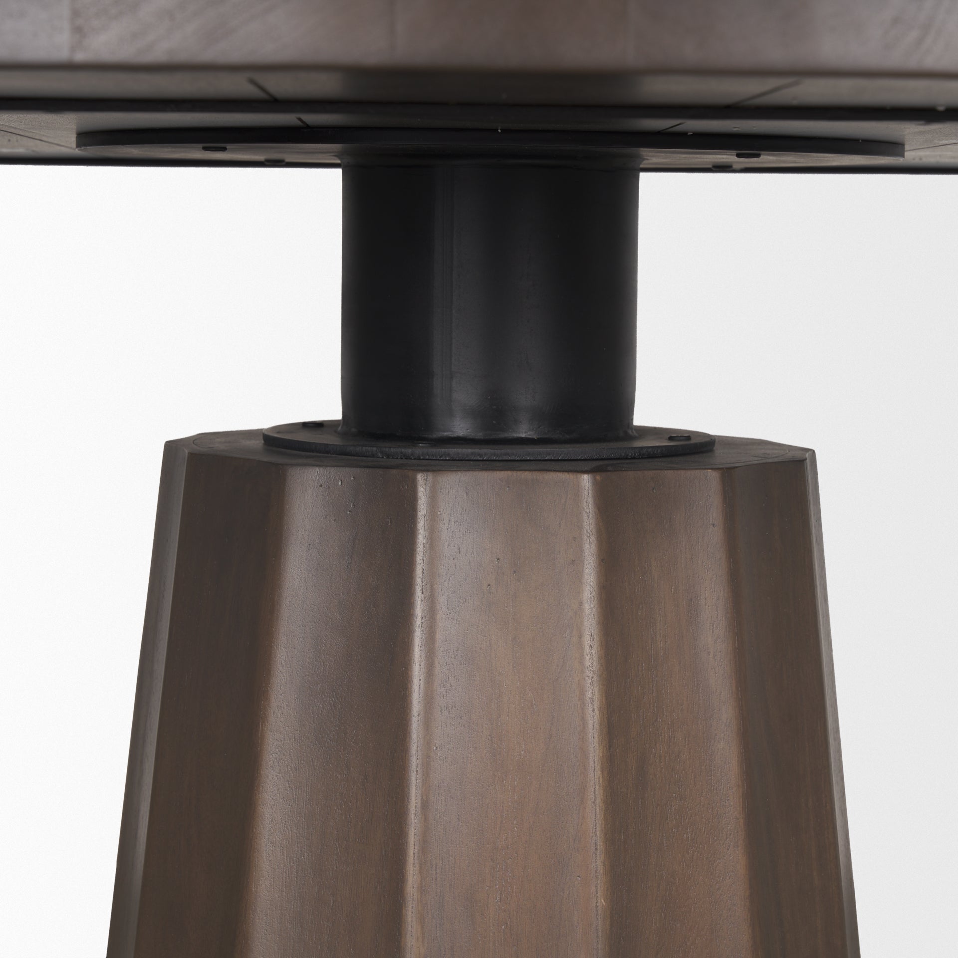 Swanson 60" Round Dining Table