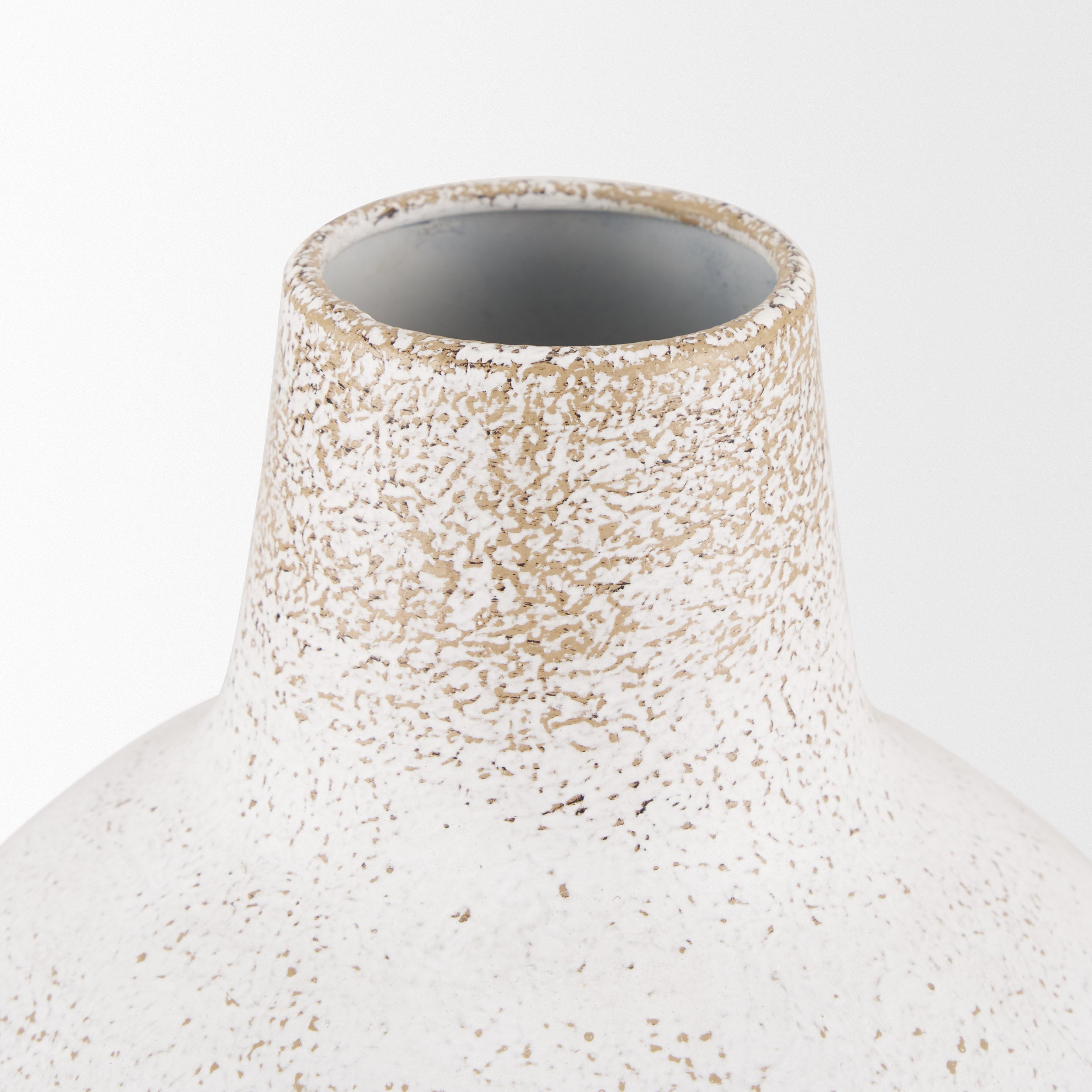 Tisha Vase