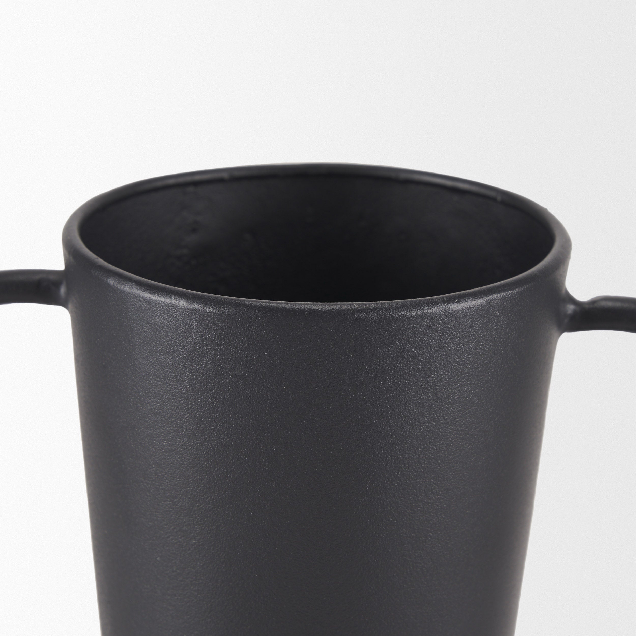 Tasya Vase