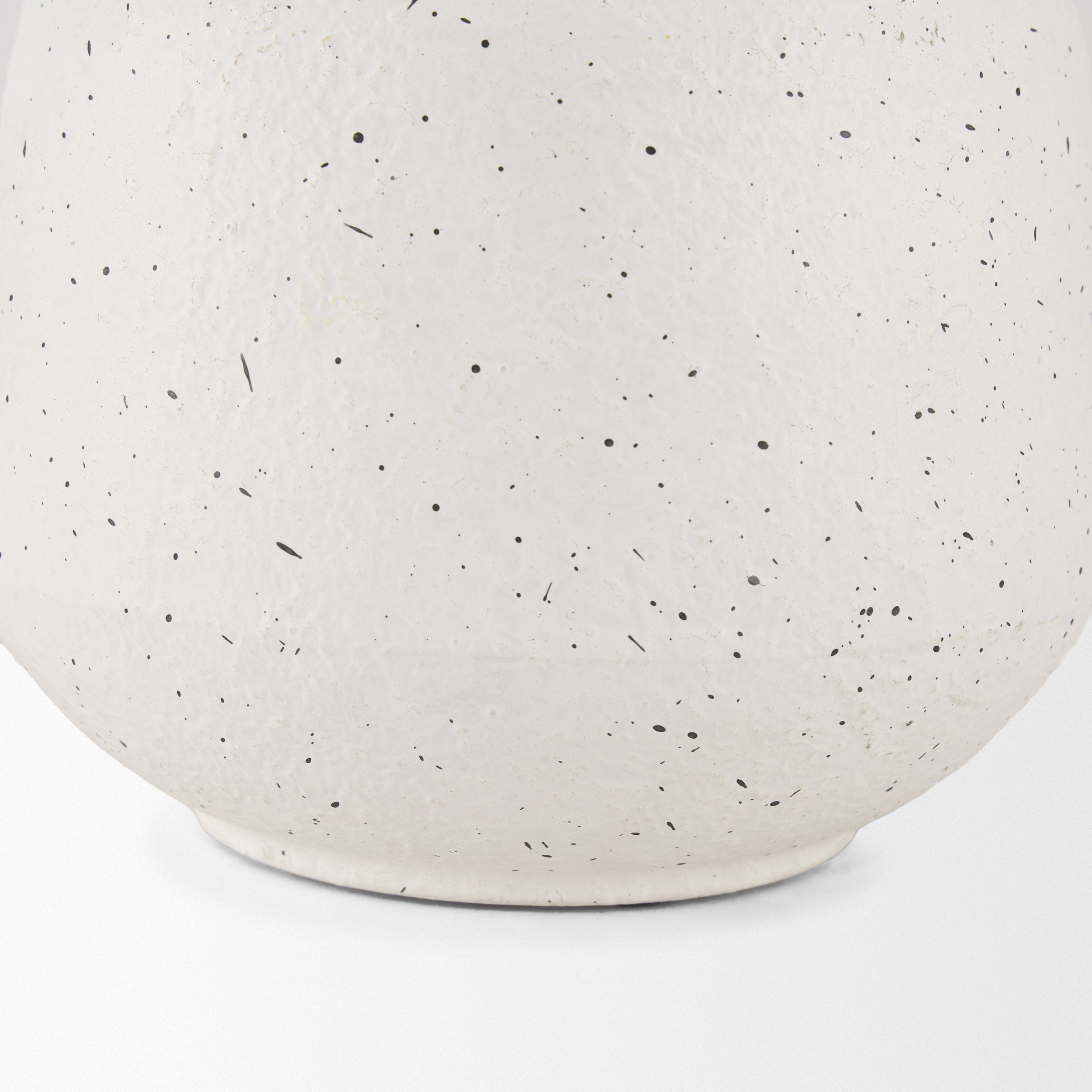 Treva Vase