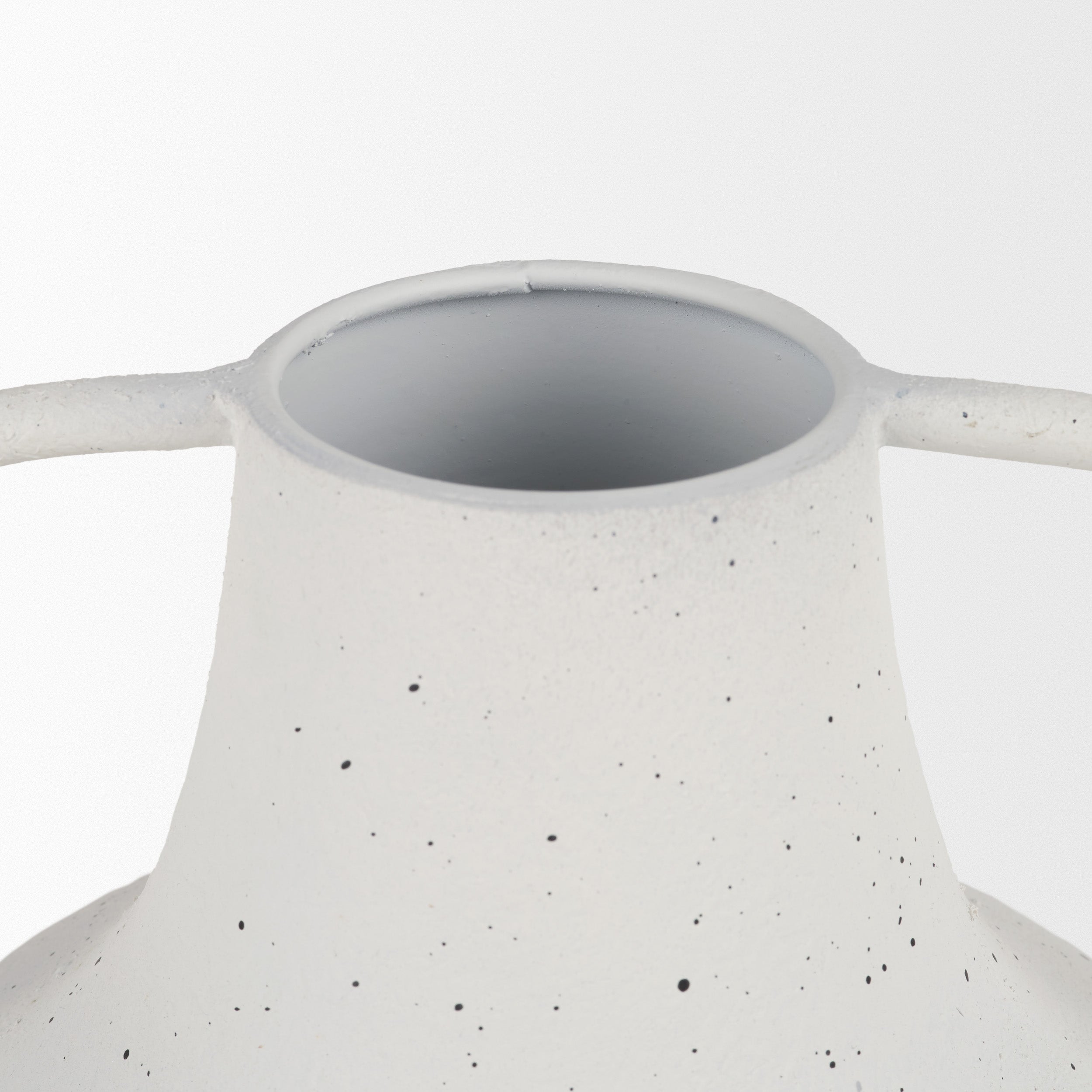 Treva Vase