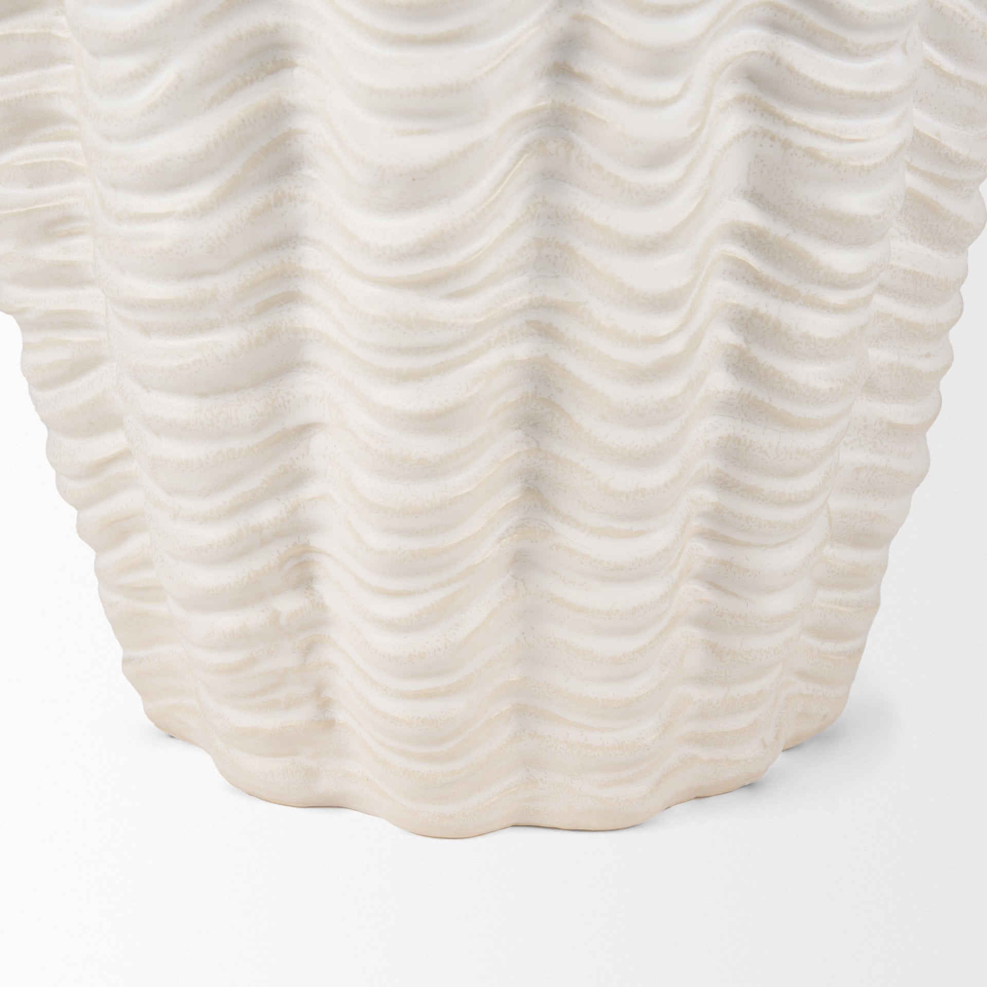 Velia Vase