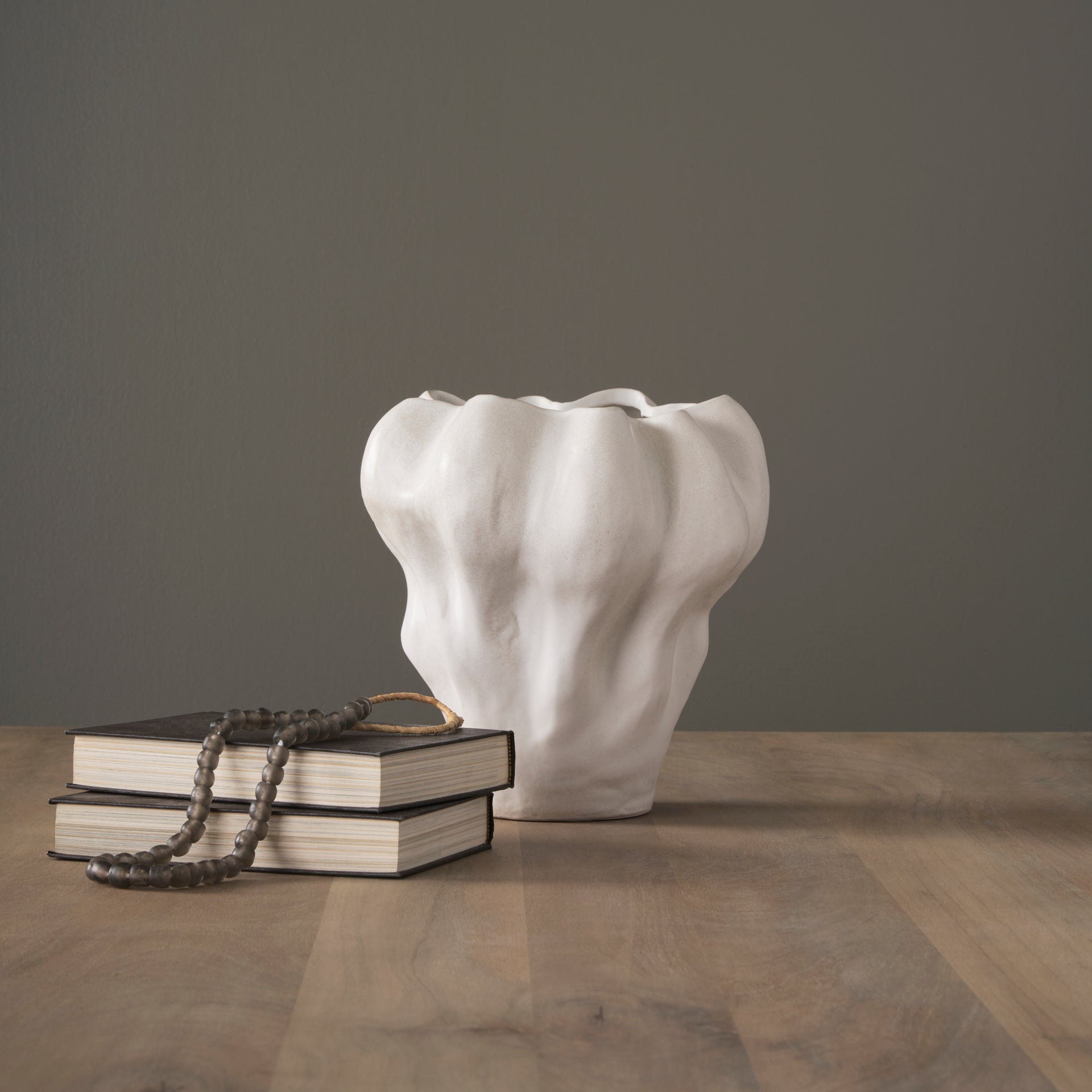 Vanna Vase