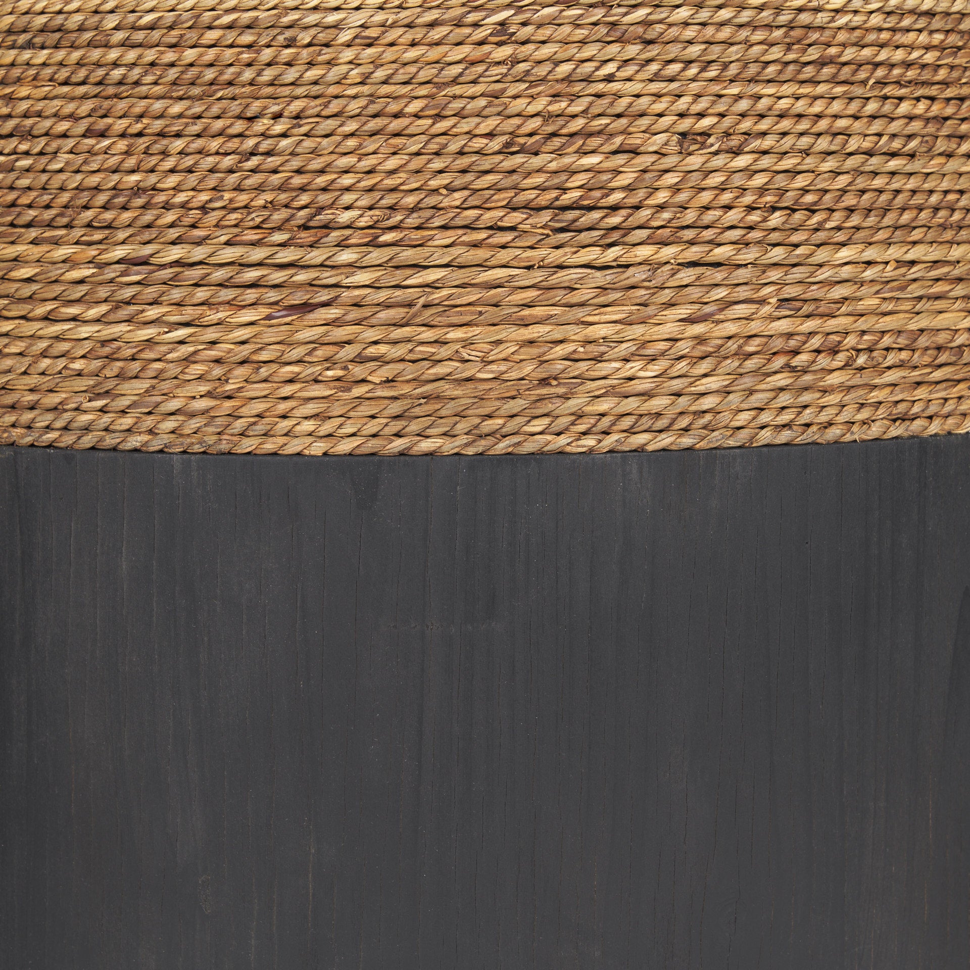 Wenopa Accent Table Set of 2