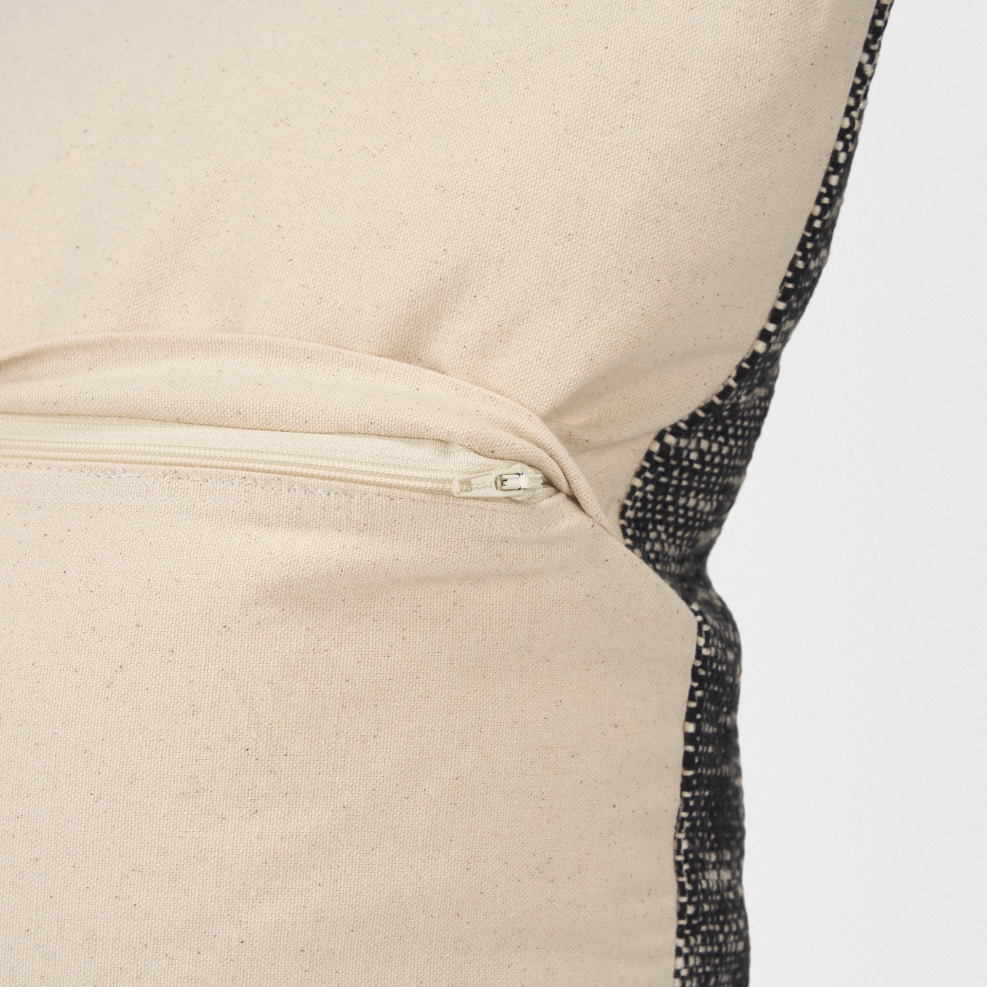 Jalia Lumbar Pillow