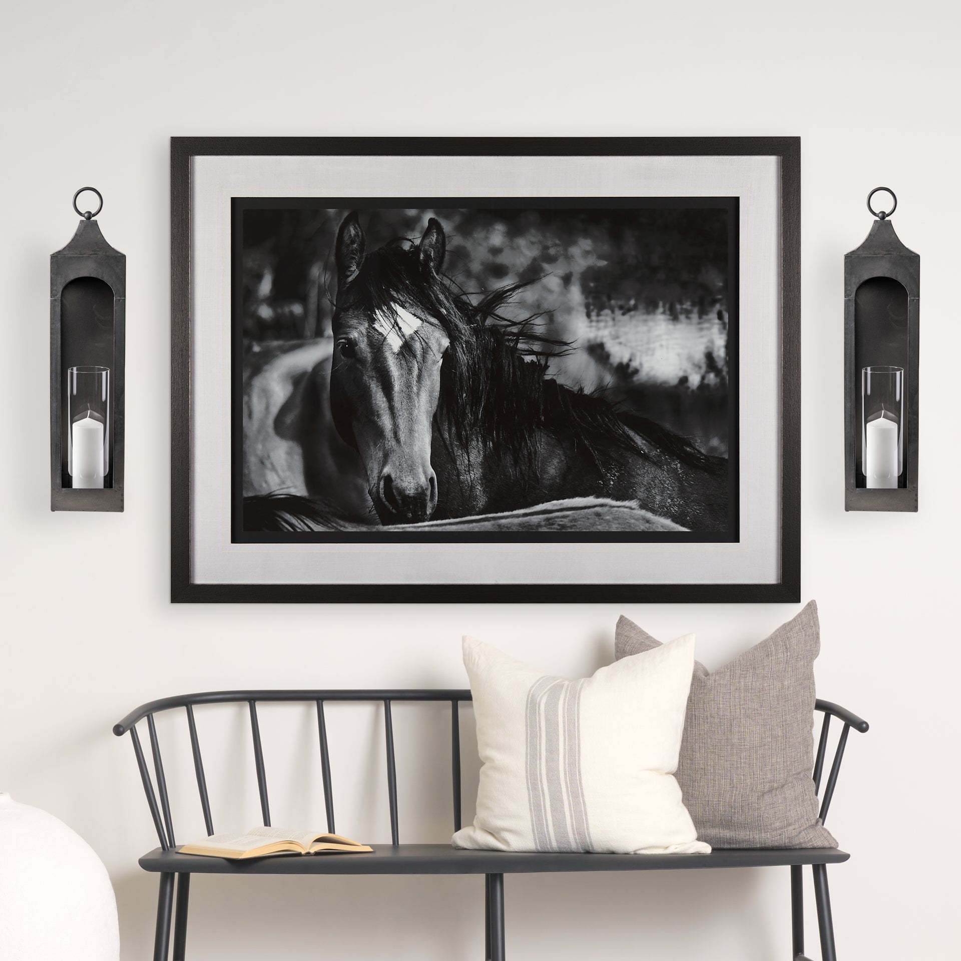 Ina Wall Candle Holder