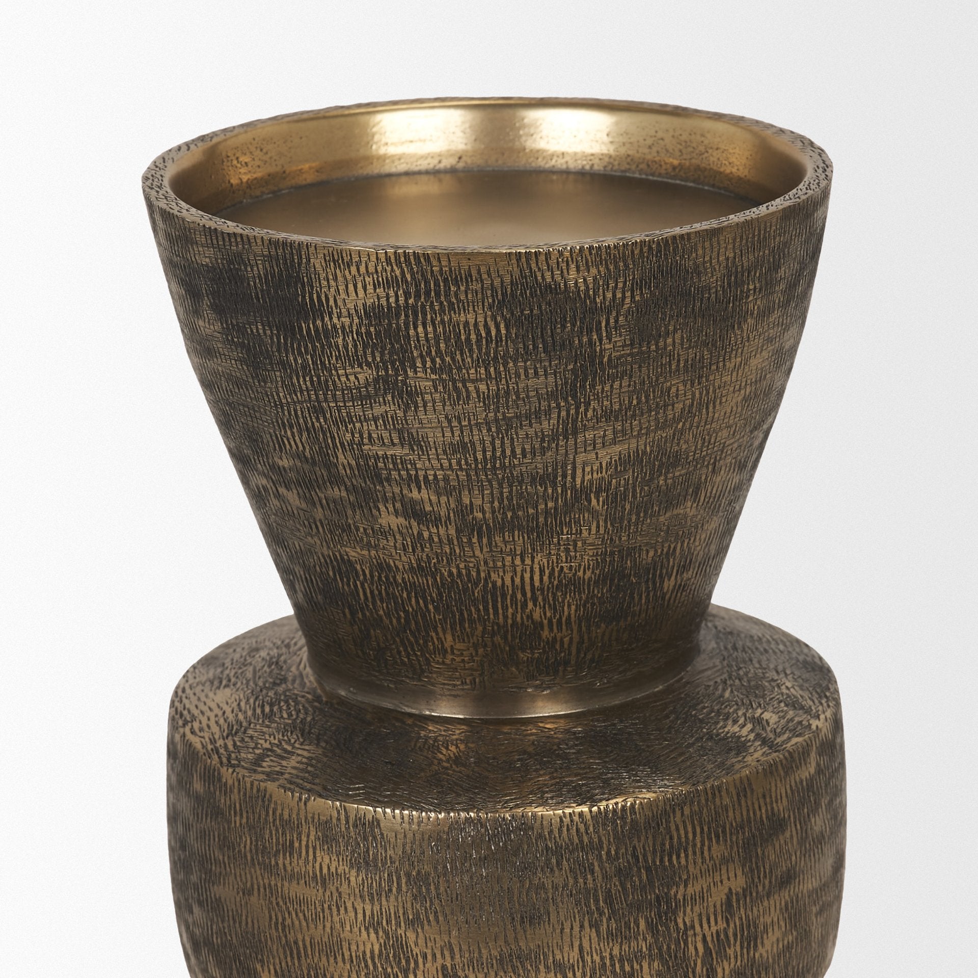 Odilia Gold Candle Holder