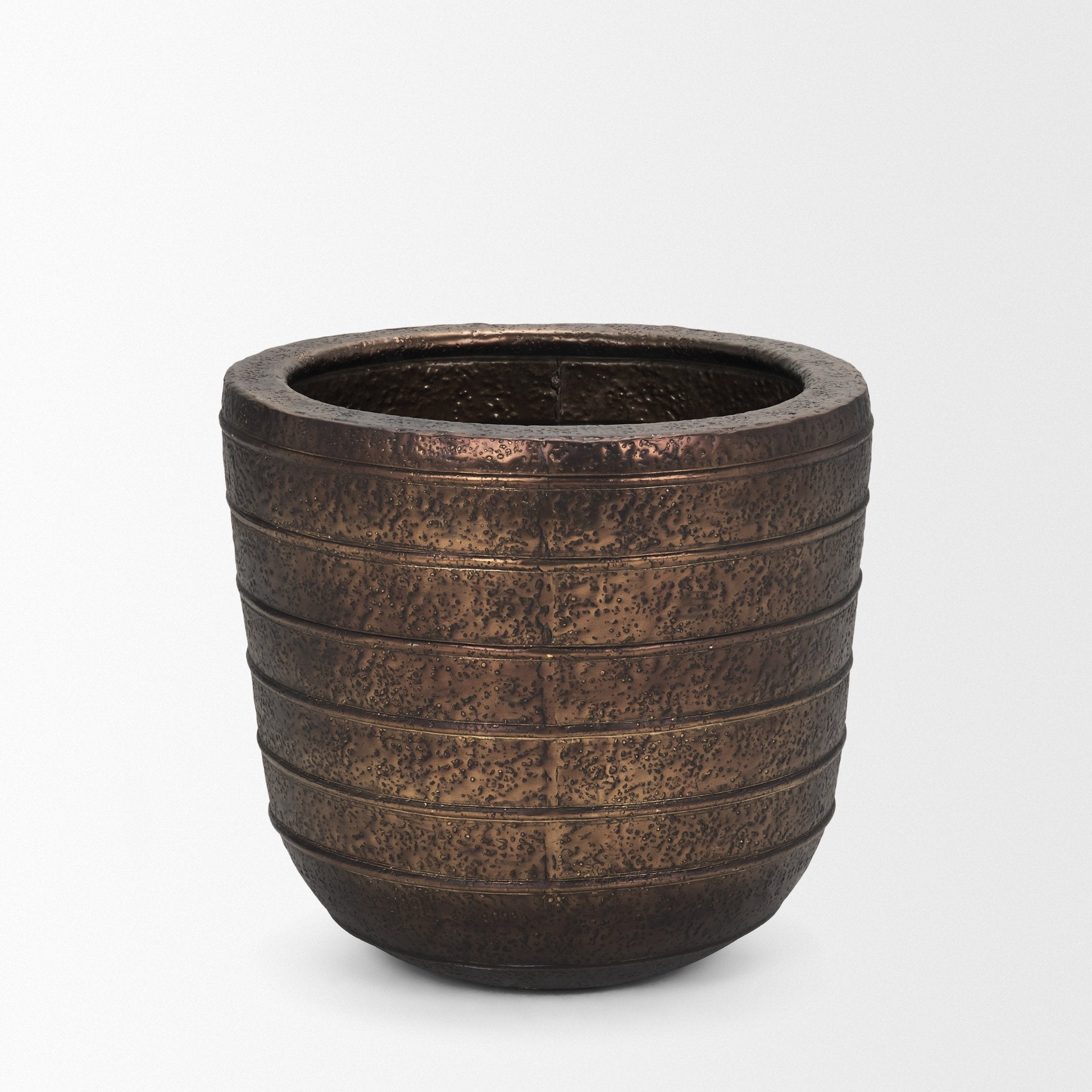 Aivana Vase
