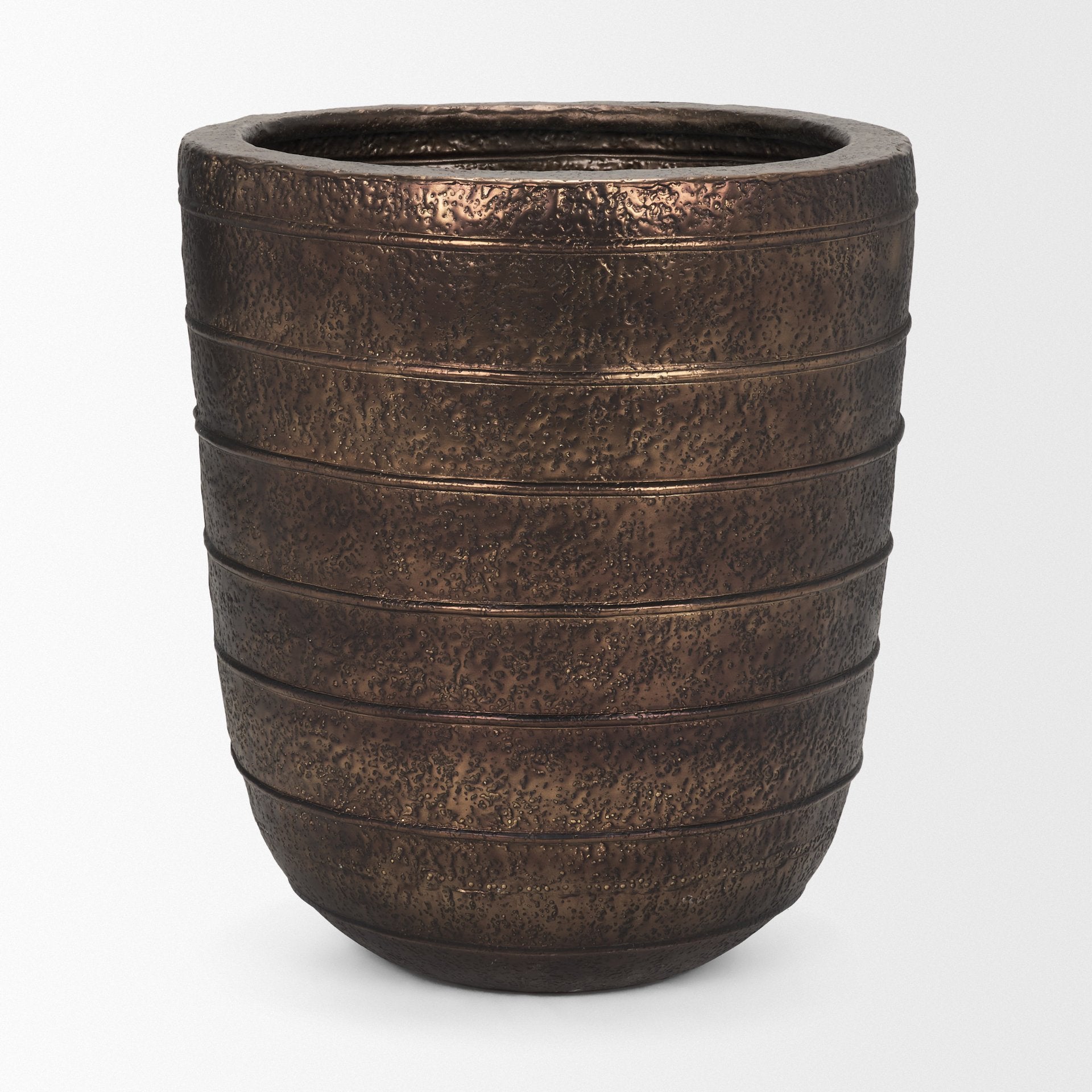 Aivana Vase